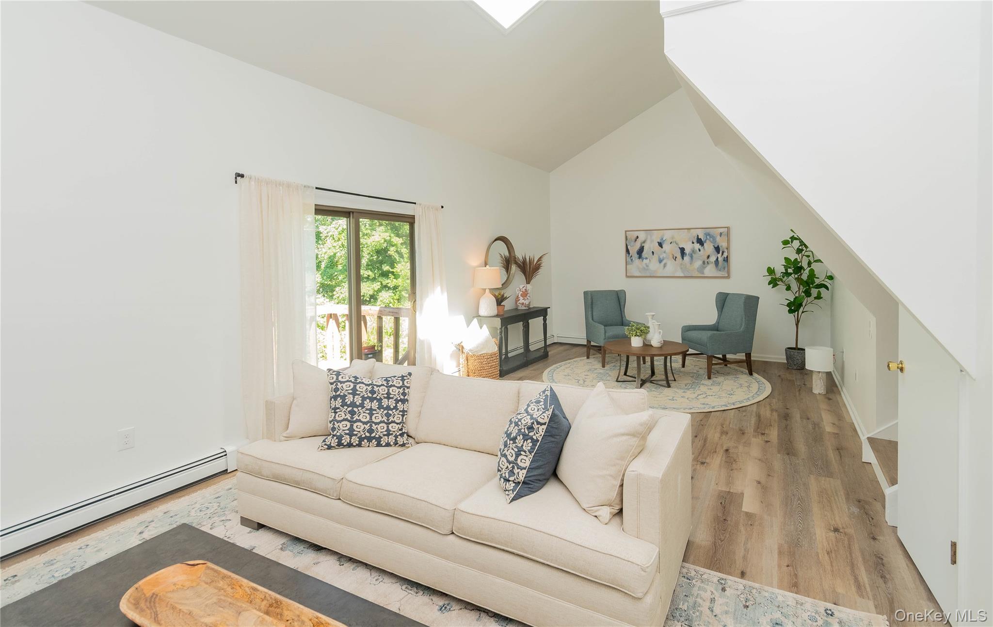 35 Bayberry Circle, Fishkill, NY 12524