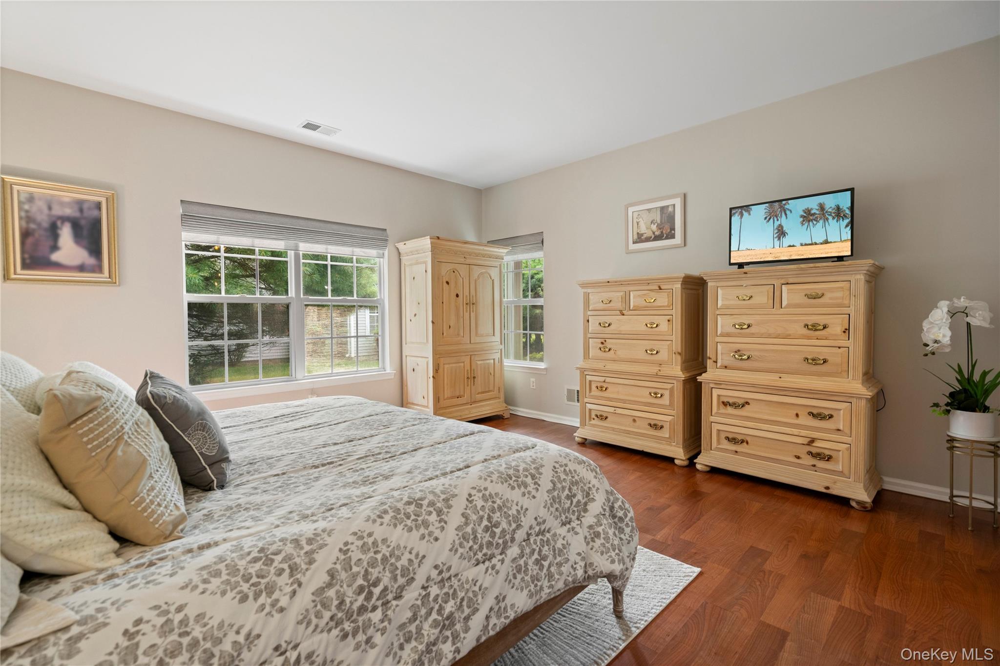 493 Woodscreek Court, Moriches, NY 11955