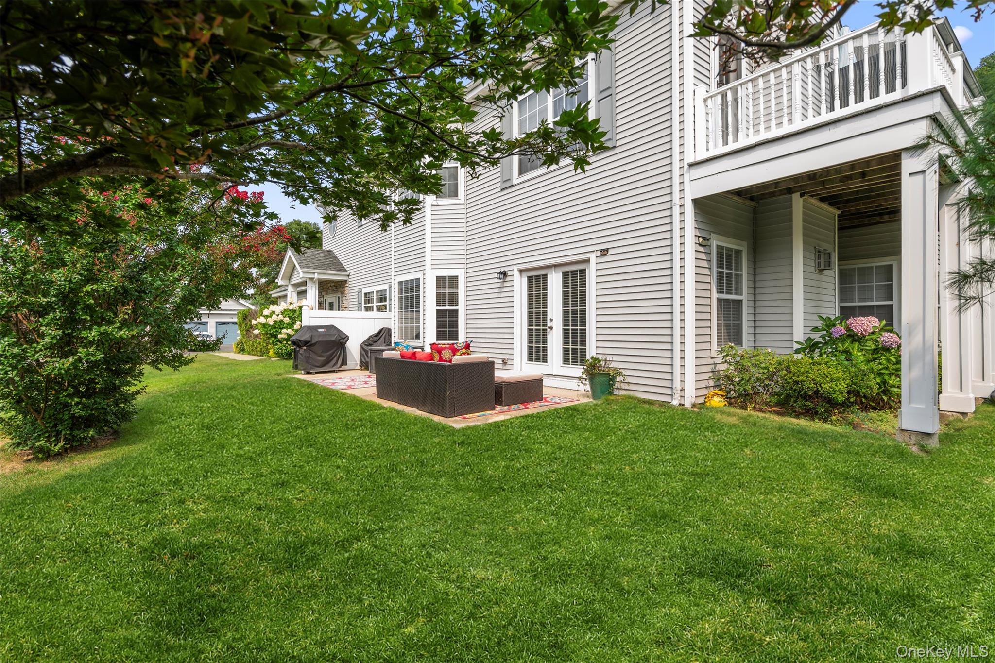 493 Woodscreek Court, Moriches, NY 11955