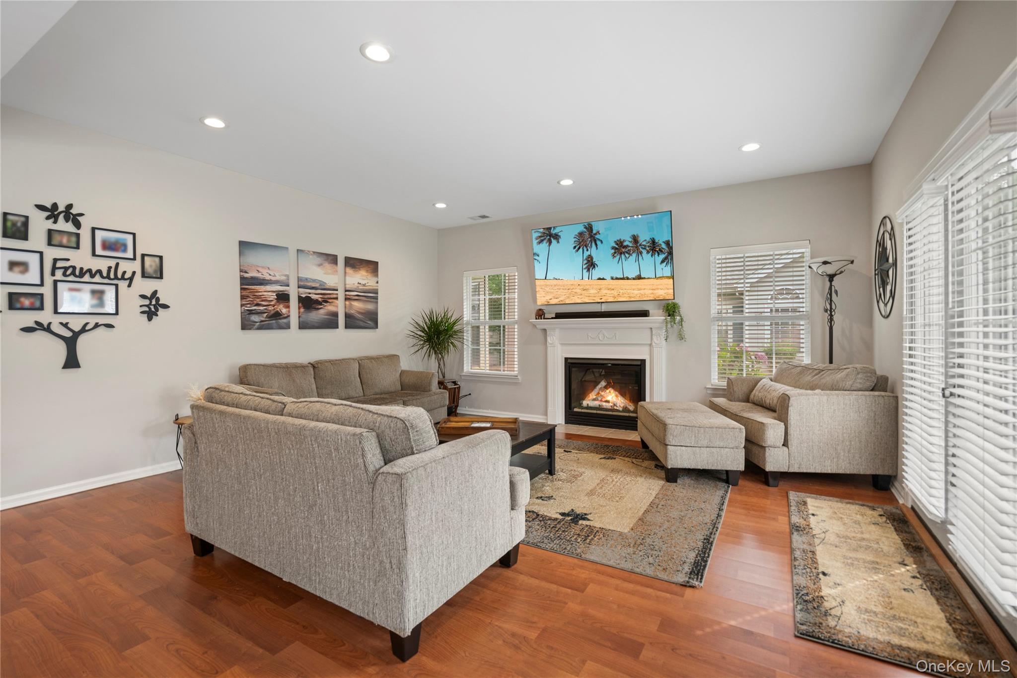 493 Woodscreek Court, Moriches, NY 11955