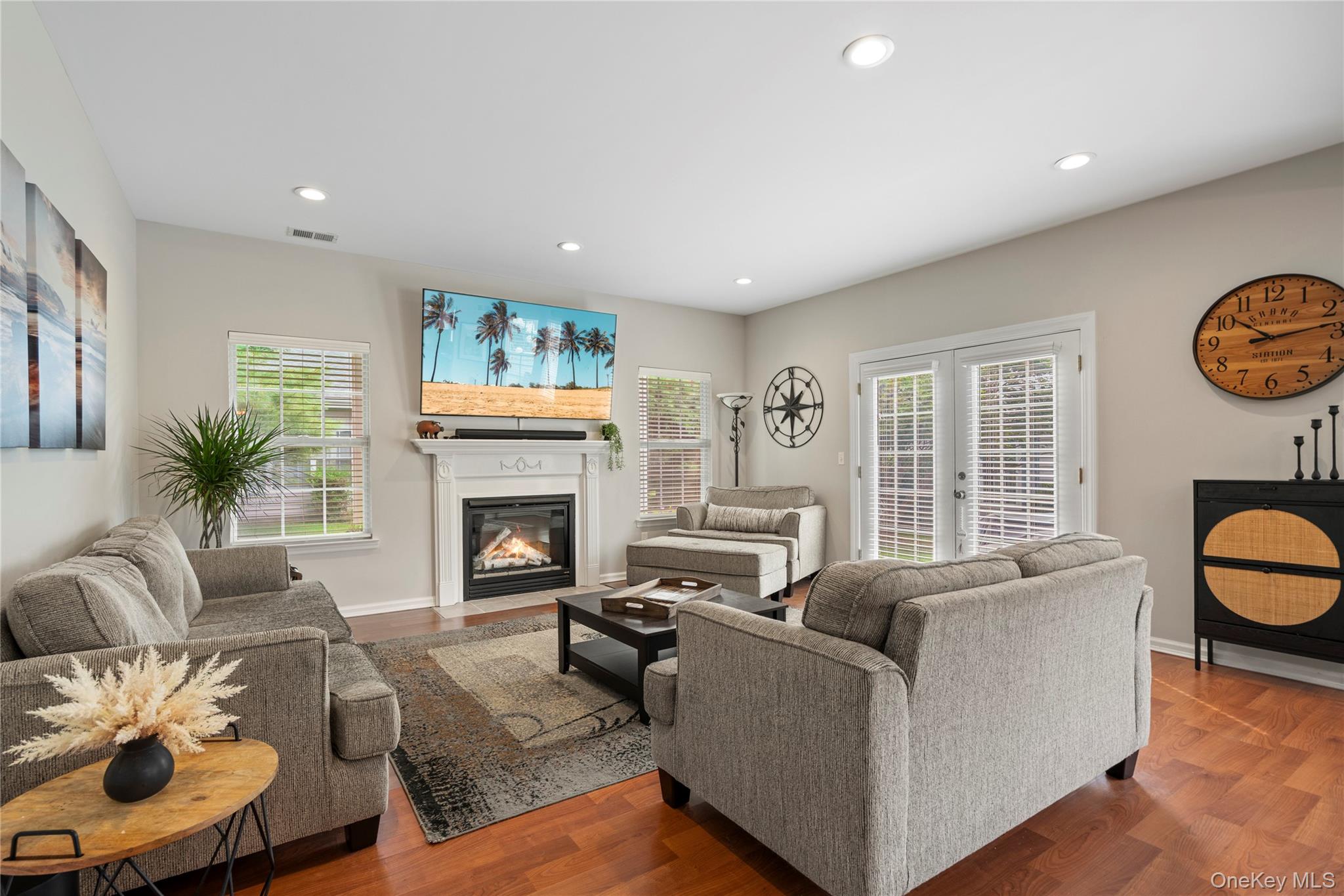 493 Woodscreek Court, Moriches, NY 11955