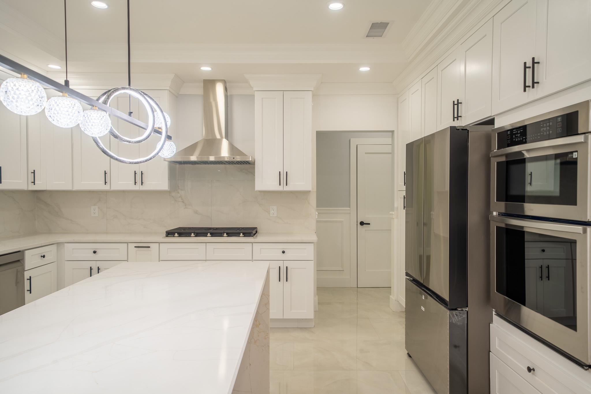 770 Cedar Street, Syosset, NY 11791