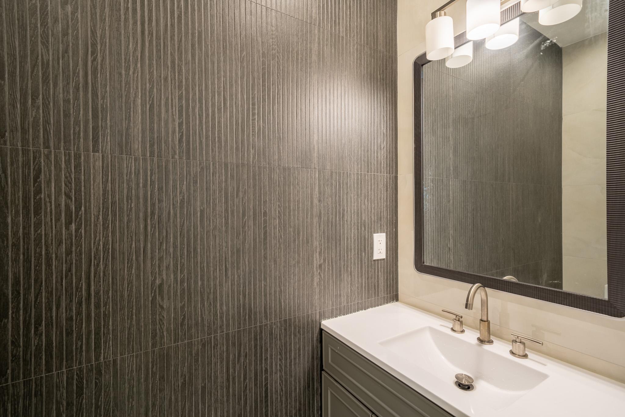 770 Cedar Street, Syosset, NY 11791