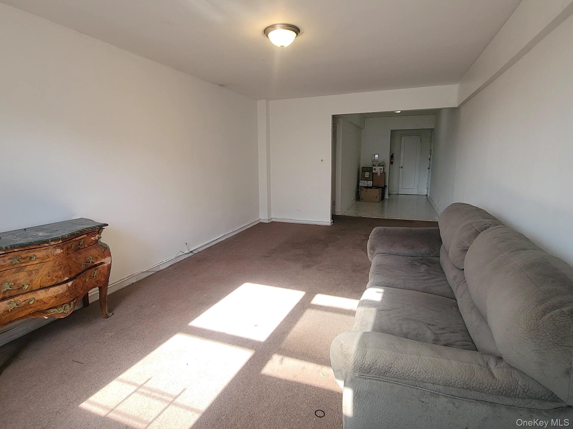 90-09 Northern Boulevard # 303, Jackson Heights, NY 11372