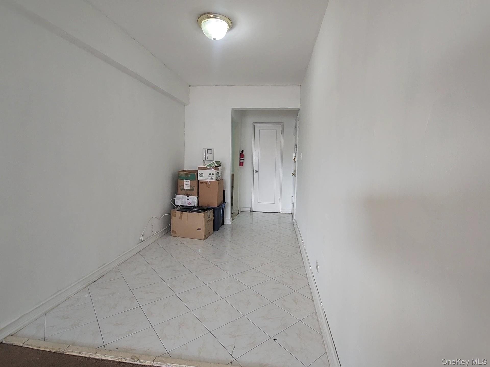 90-09 Northern Boulevard # 303, Jackson Heights, NY 11372