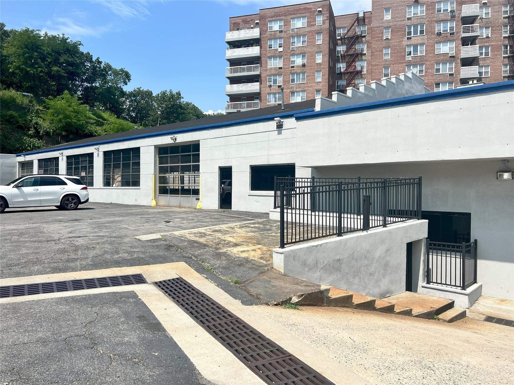 1245 Central Park Avenue, Yonkers, NY 10704