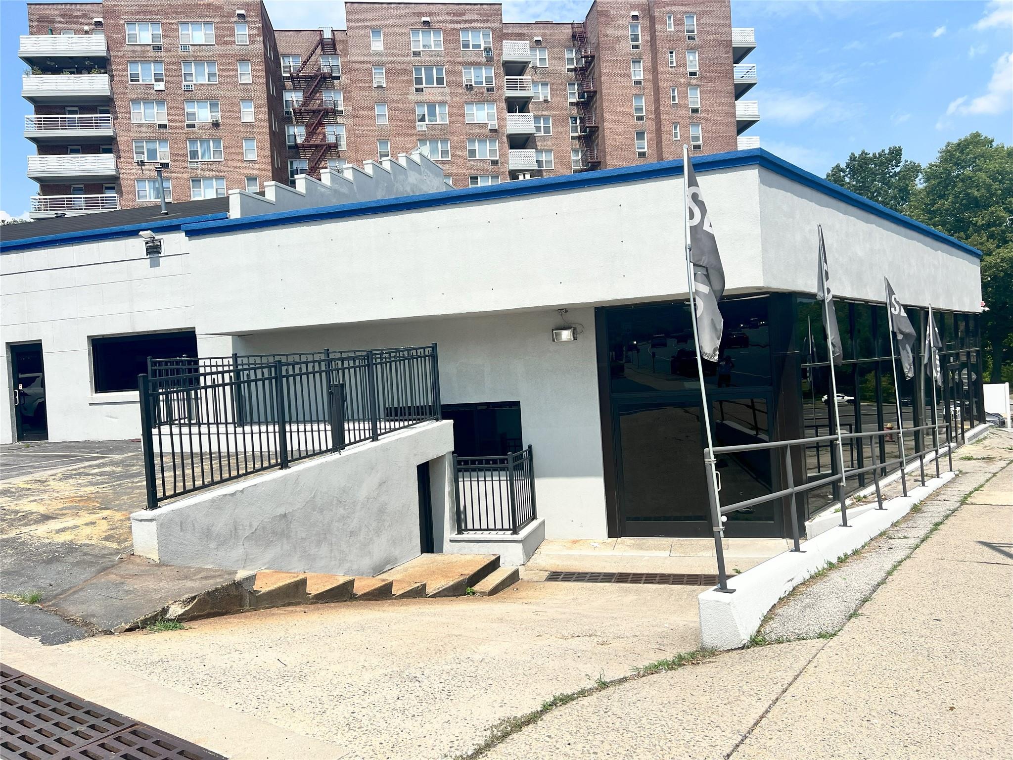 1245 Central Park Avenue, Yonkers, NY 10704
