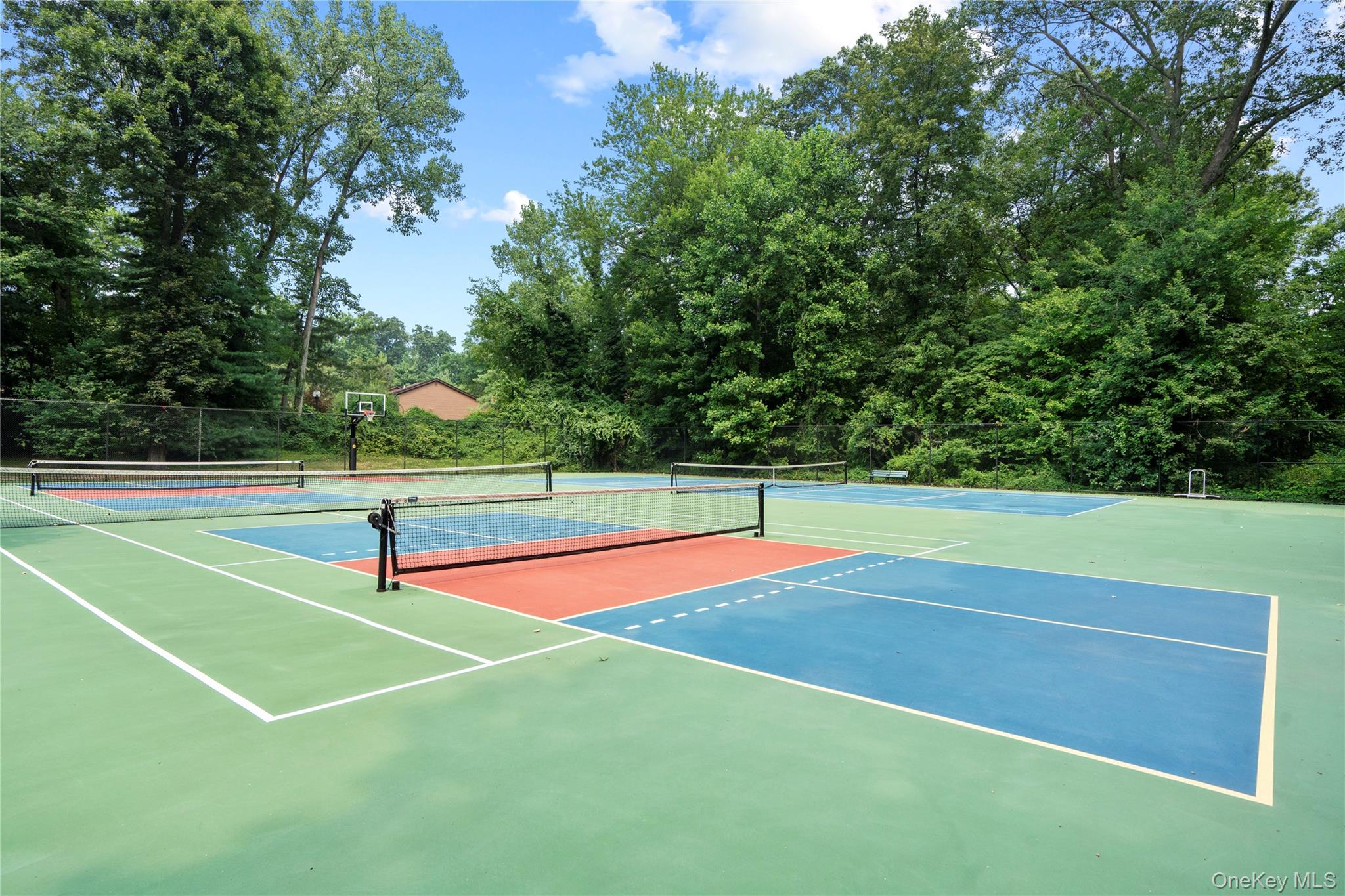 35 Tiffany Circle, Manhasset, NY 11030