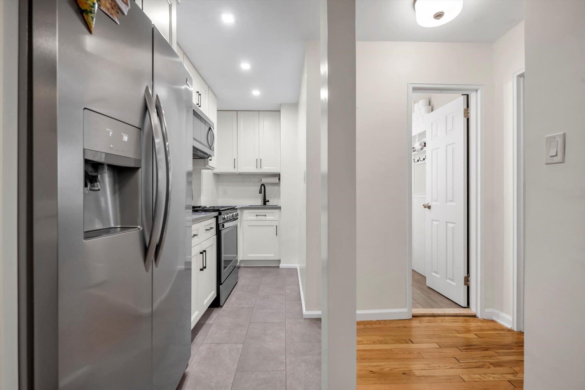 6515 Alderton Street # 3B, Rego Park, NY 11374