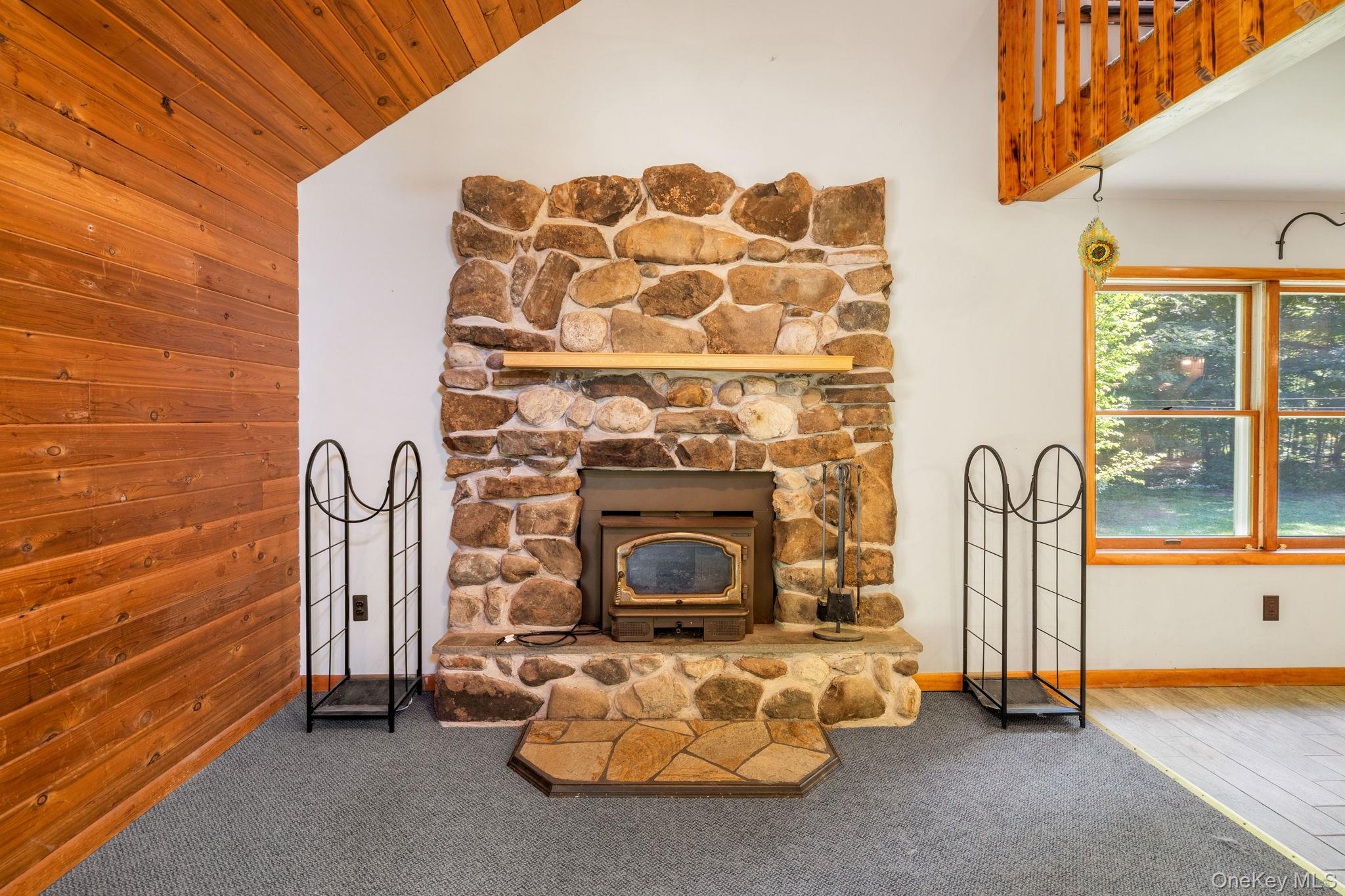 579 State Route 55, Napanoch, NY 12458