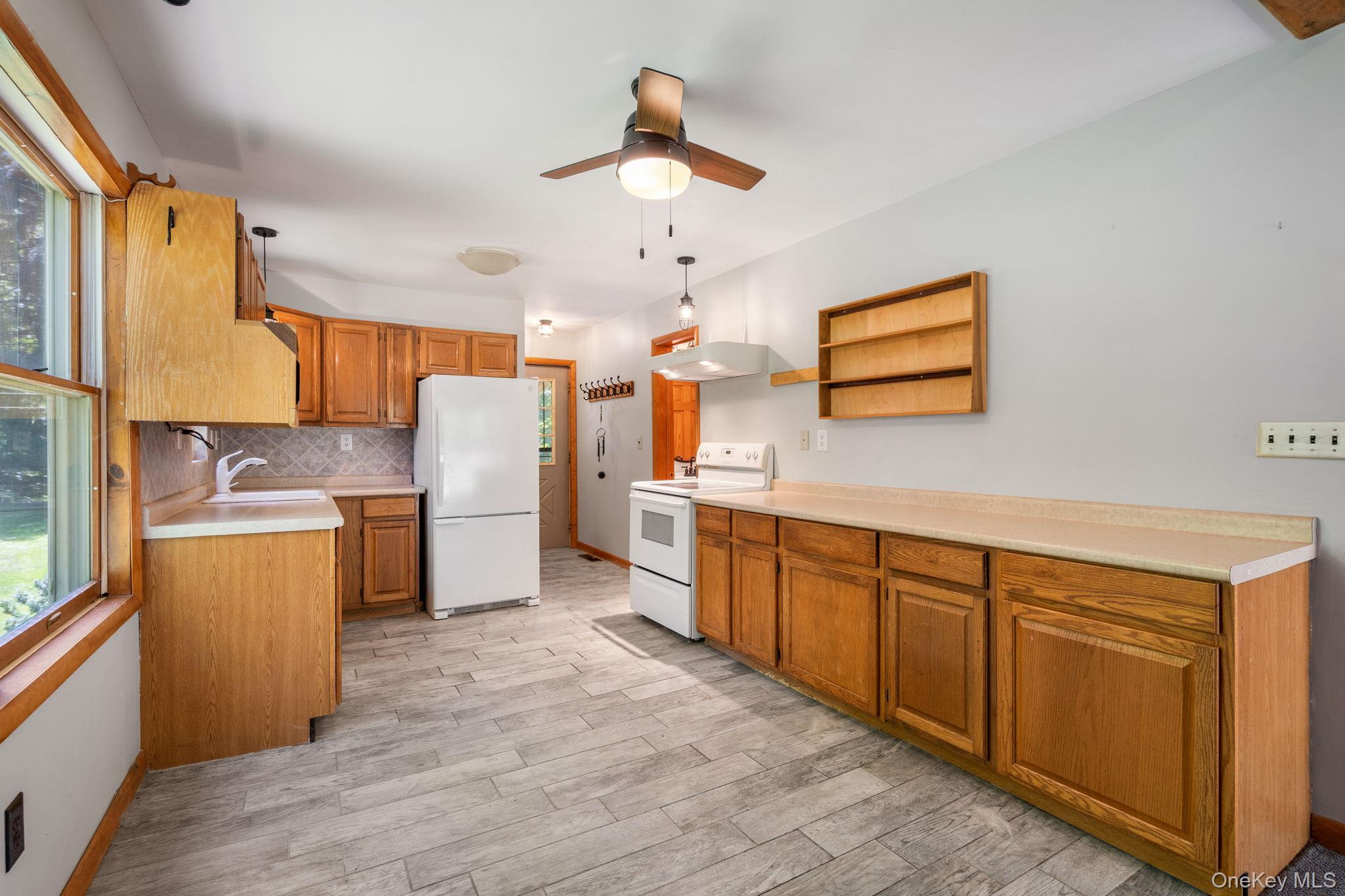 579 State Route 55, Napanoch, NY 12458