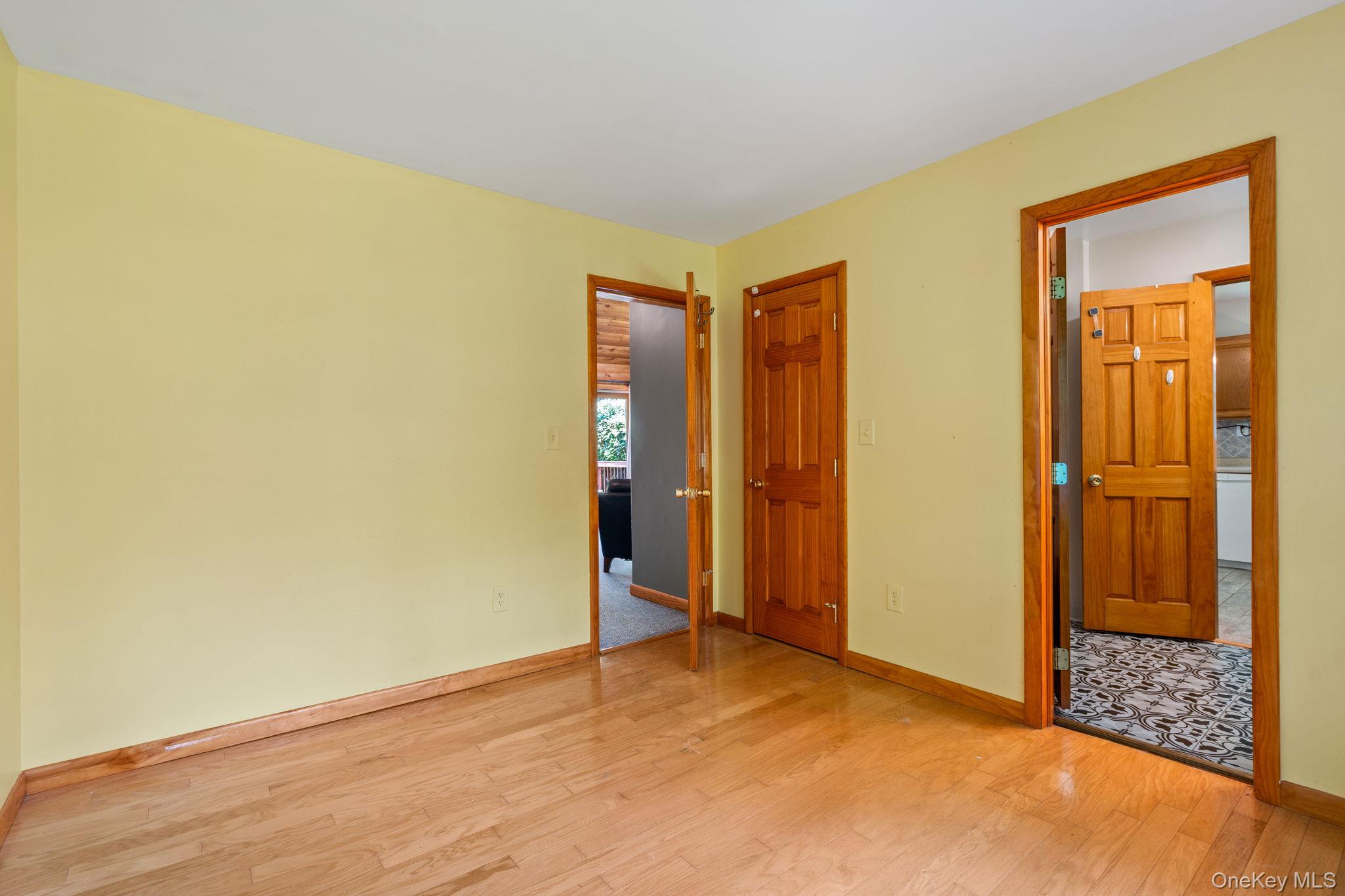 579 State Route 55, Napanoch, NY 12458