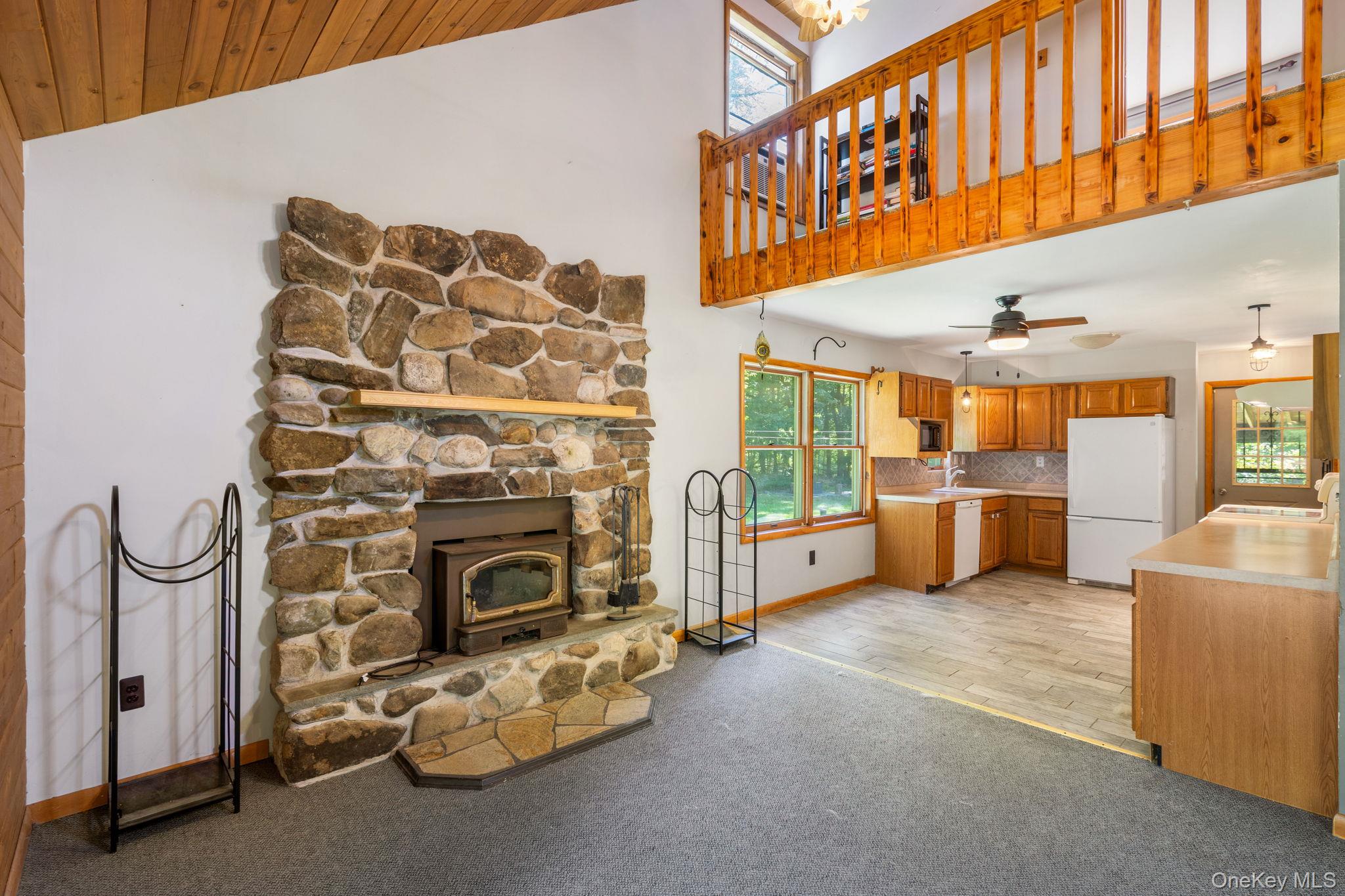 579 State Route 55, Napanoch, NY 12458