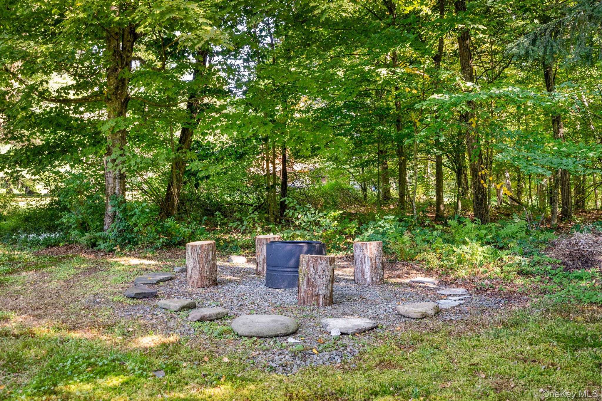 579 State Route 55, Napanoch, NY 12458