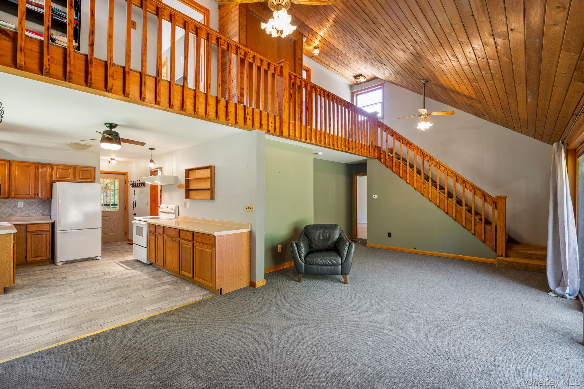 579 State Route 55, Napanoch, NY 12458