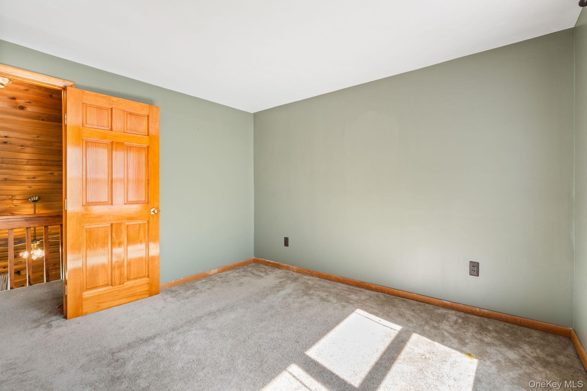 579 State Route 55, Napanoch, NY 12458