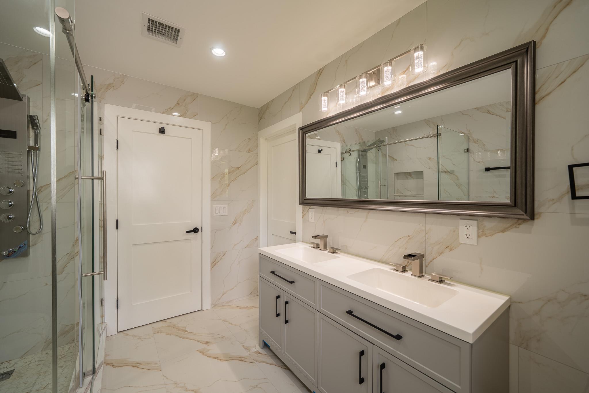 17 Park Drive East, Syosset, NY 11791