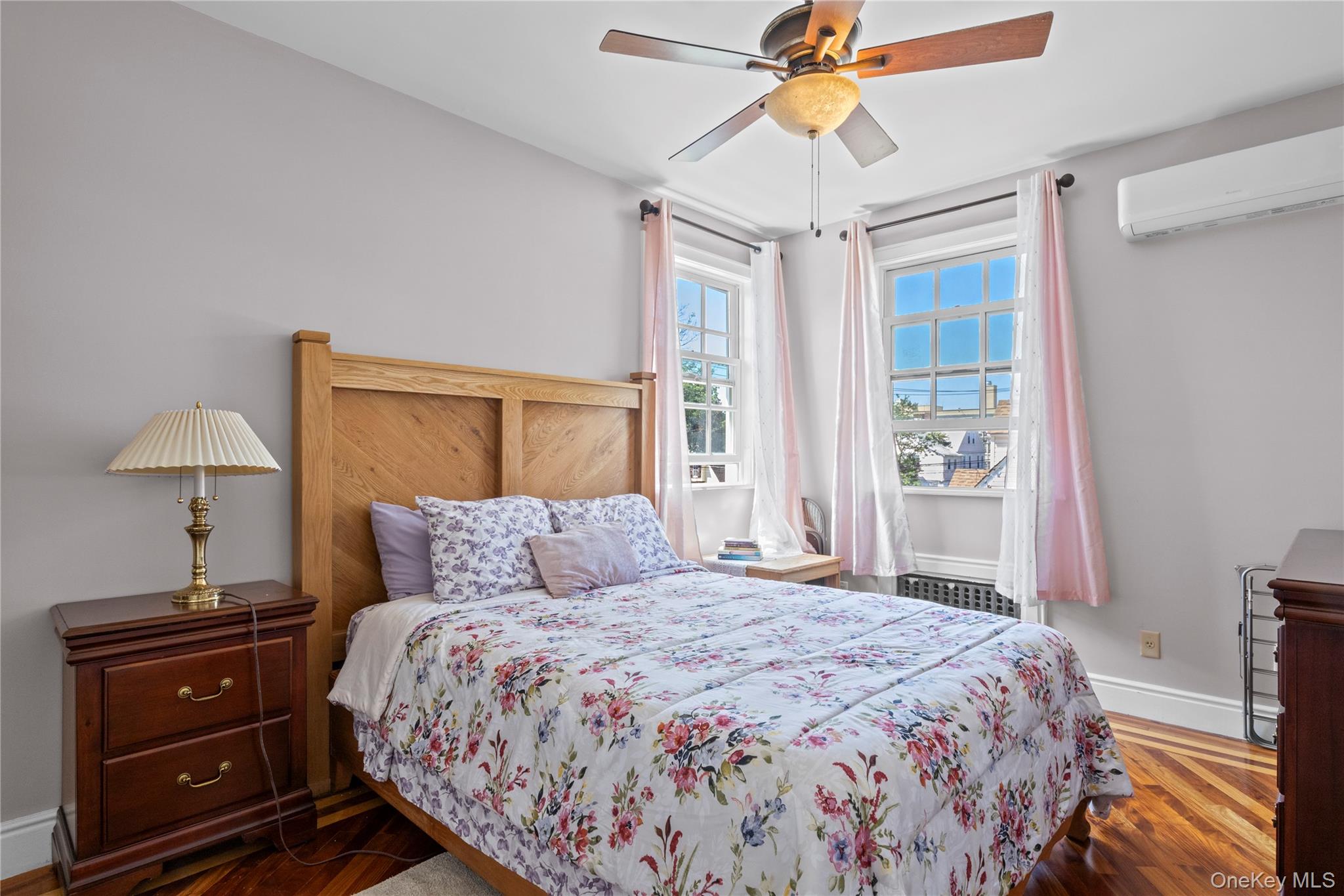 1011 Bay 24th Street, Far Rockaway, NY 11691