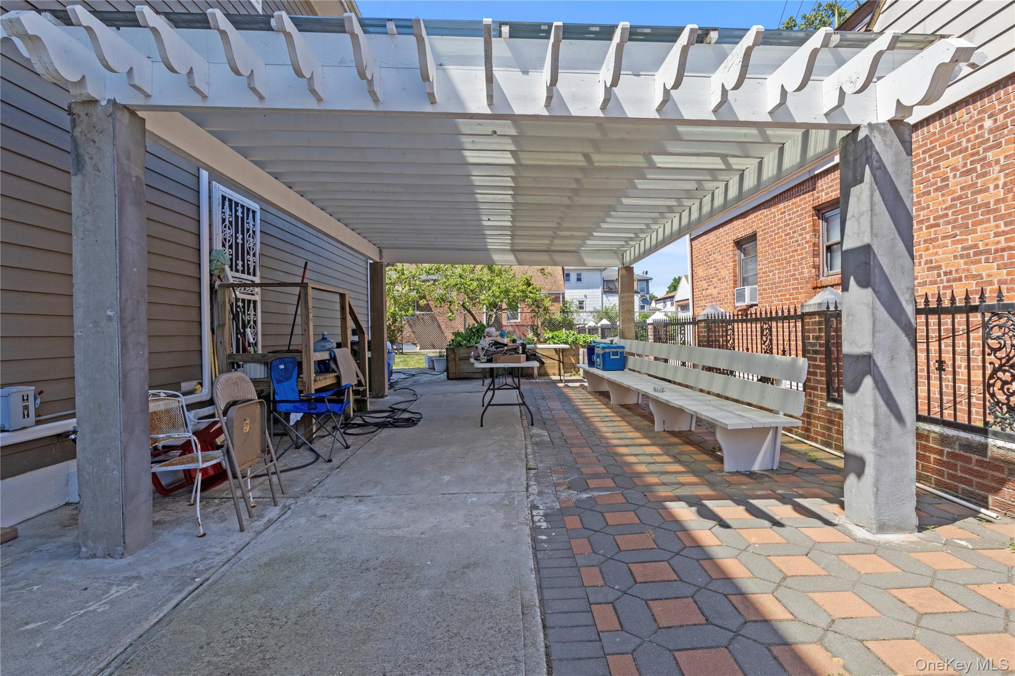 1011 Bay 24th Street, Far Rockaway, NY 11691