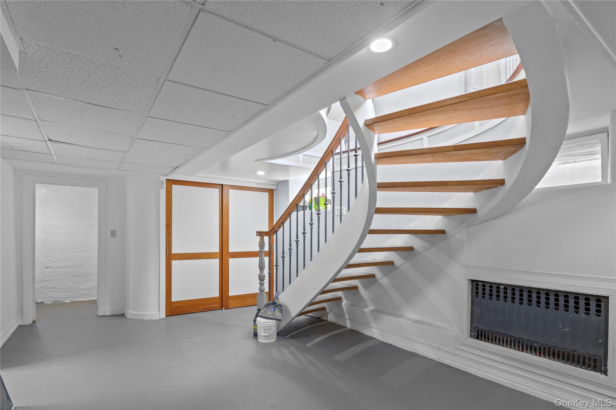 1011 Bay 24th Street, Far Rockaway, NY 11691