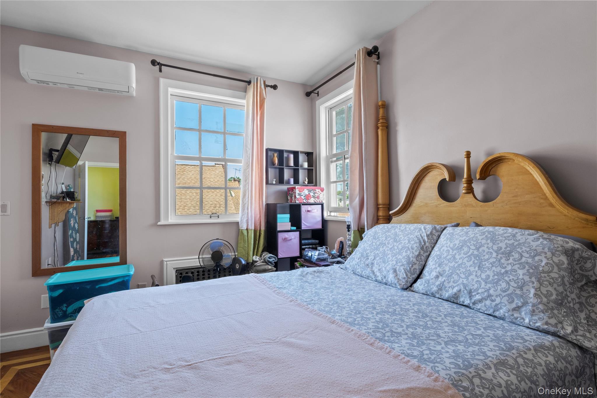 1011 Bay 24th Street, Far Rockaway, NY 11691