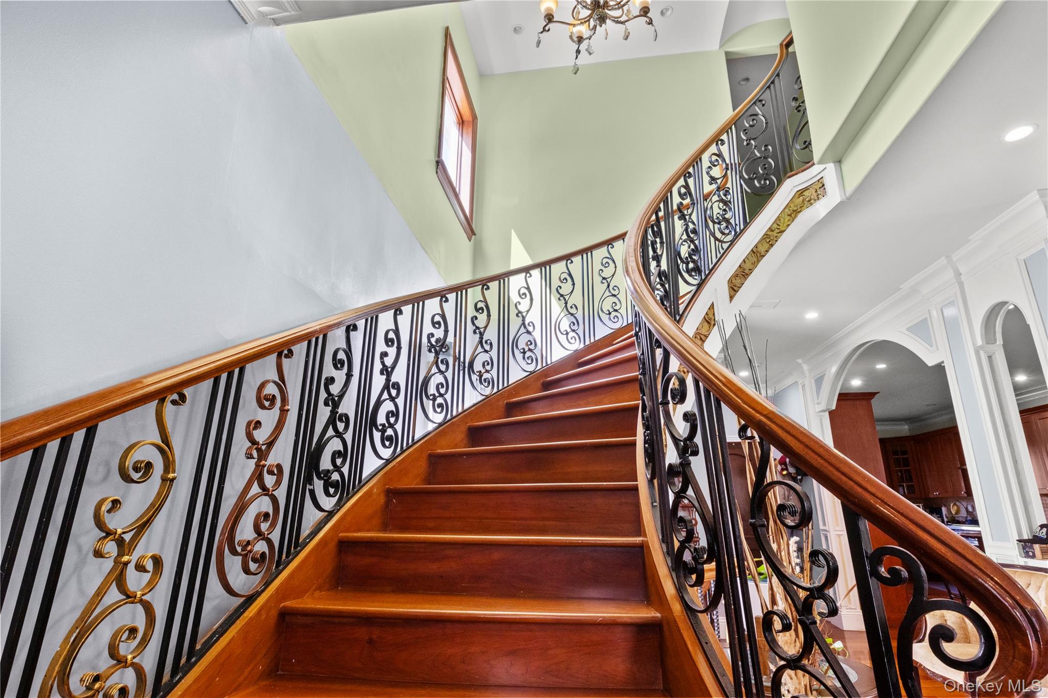 1011 Bay 24th Street, Far Rockaway, NY 11691