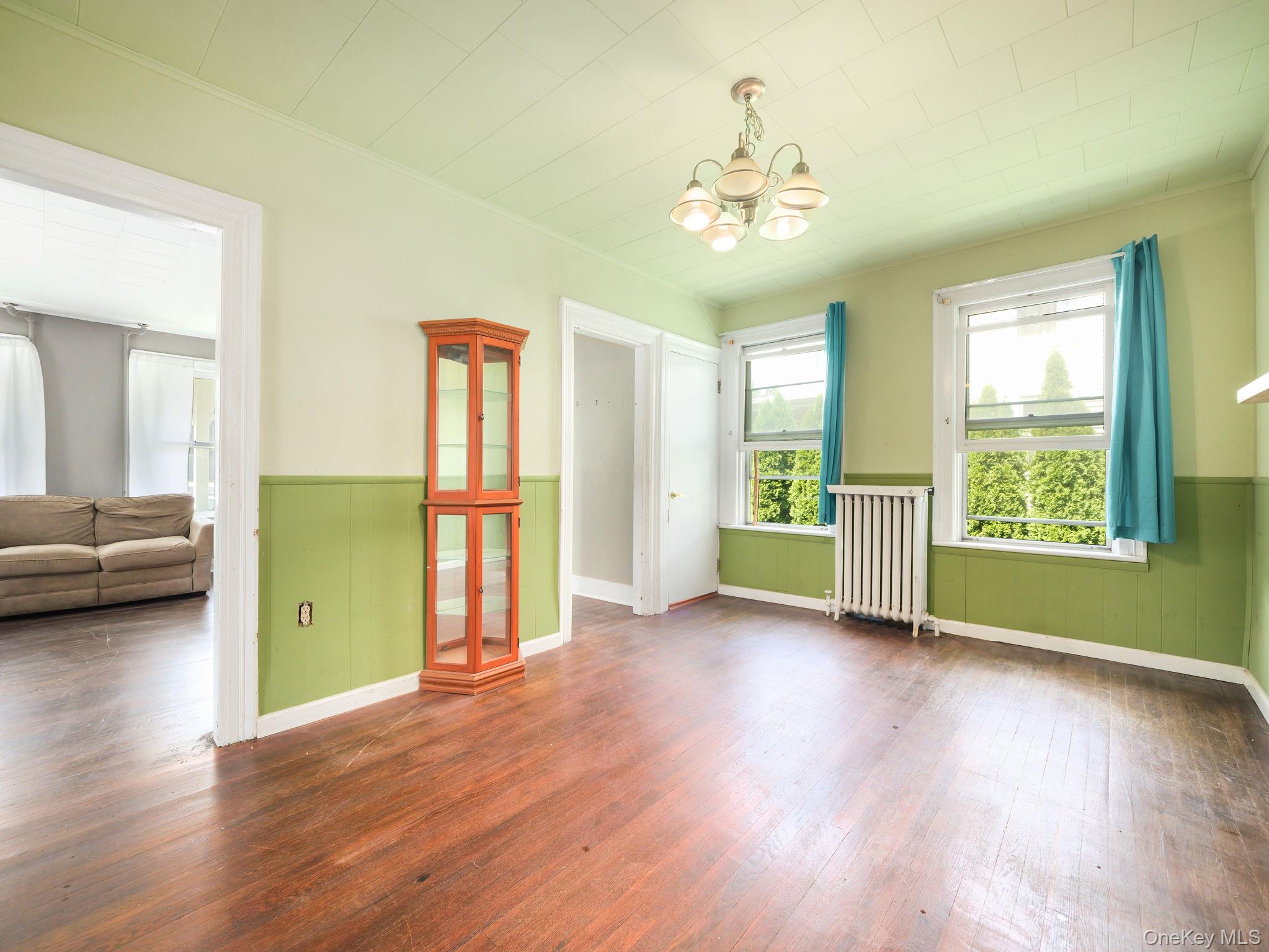 17 Maple Street, Beacon, NY 12508