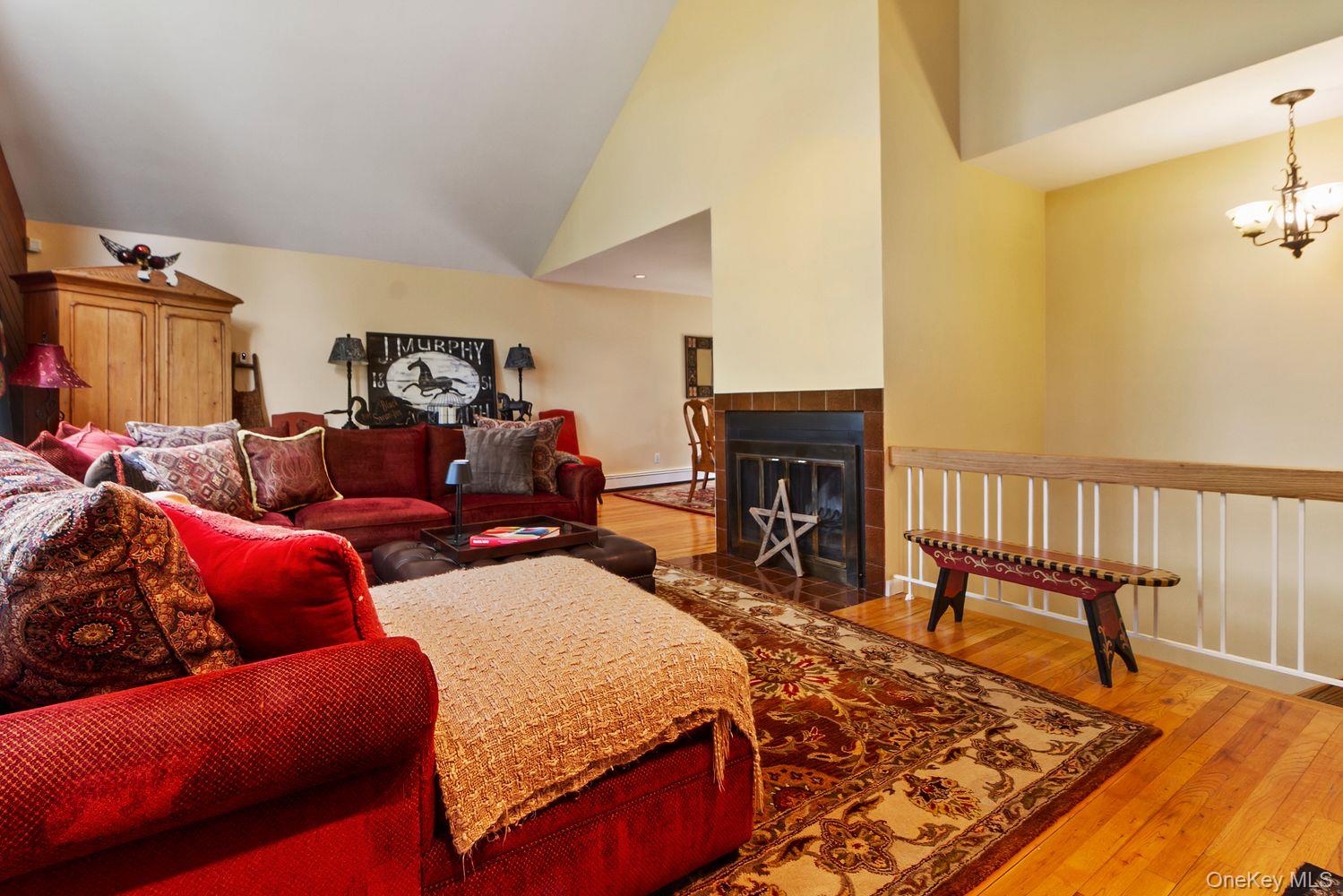 12 Ilana Court, Armonk, NY 10504