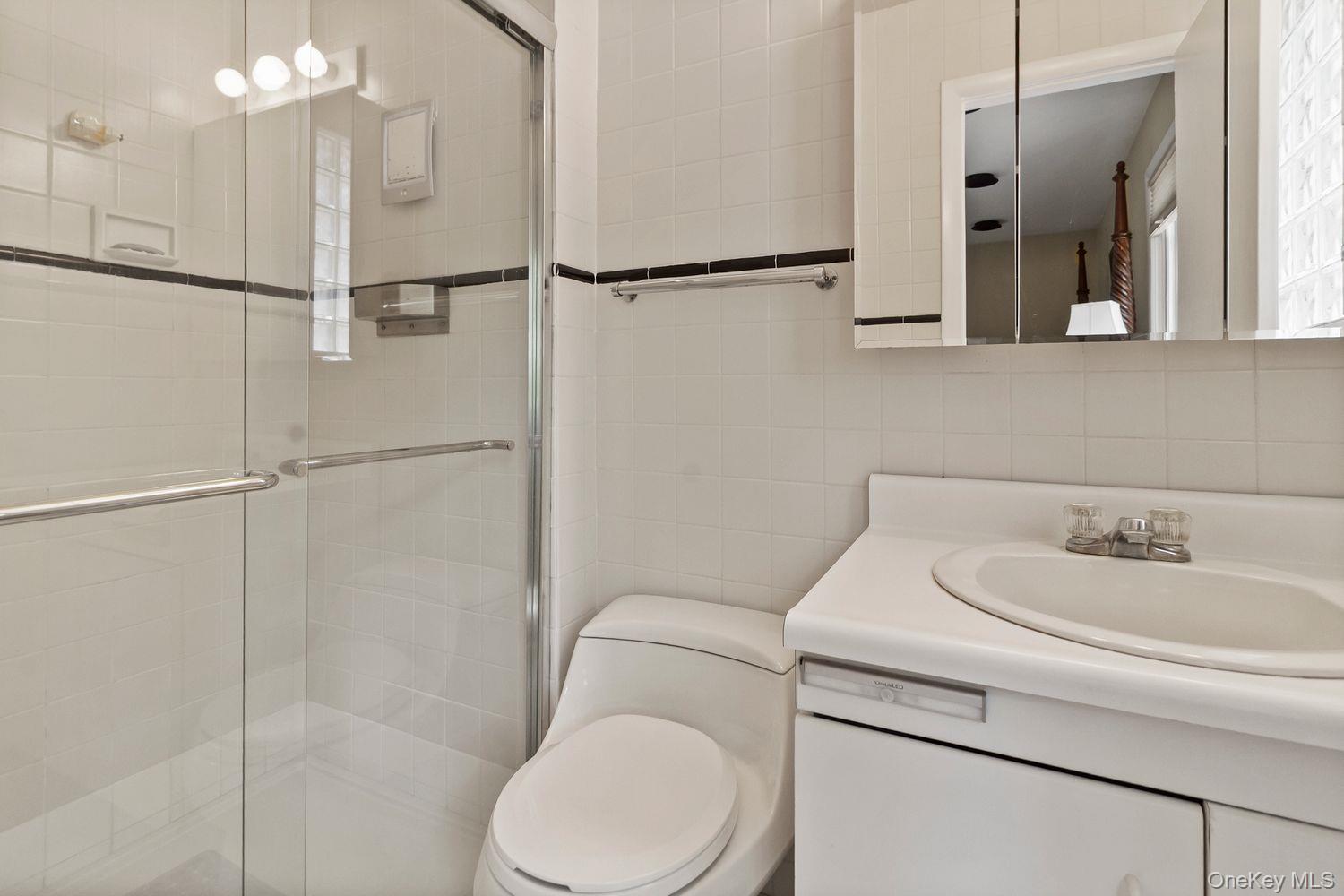 12 Ilana Court, Armonk, NY 10504