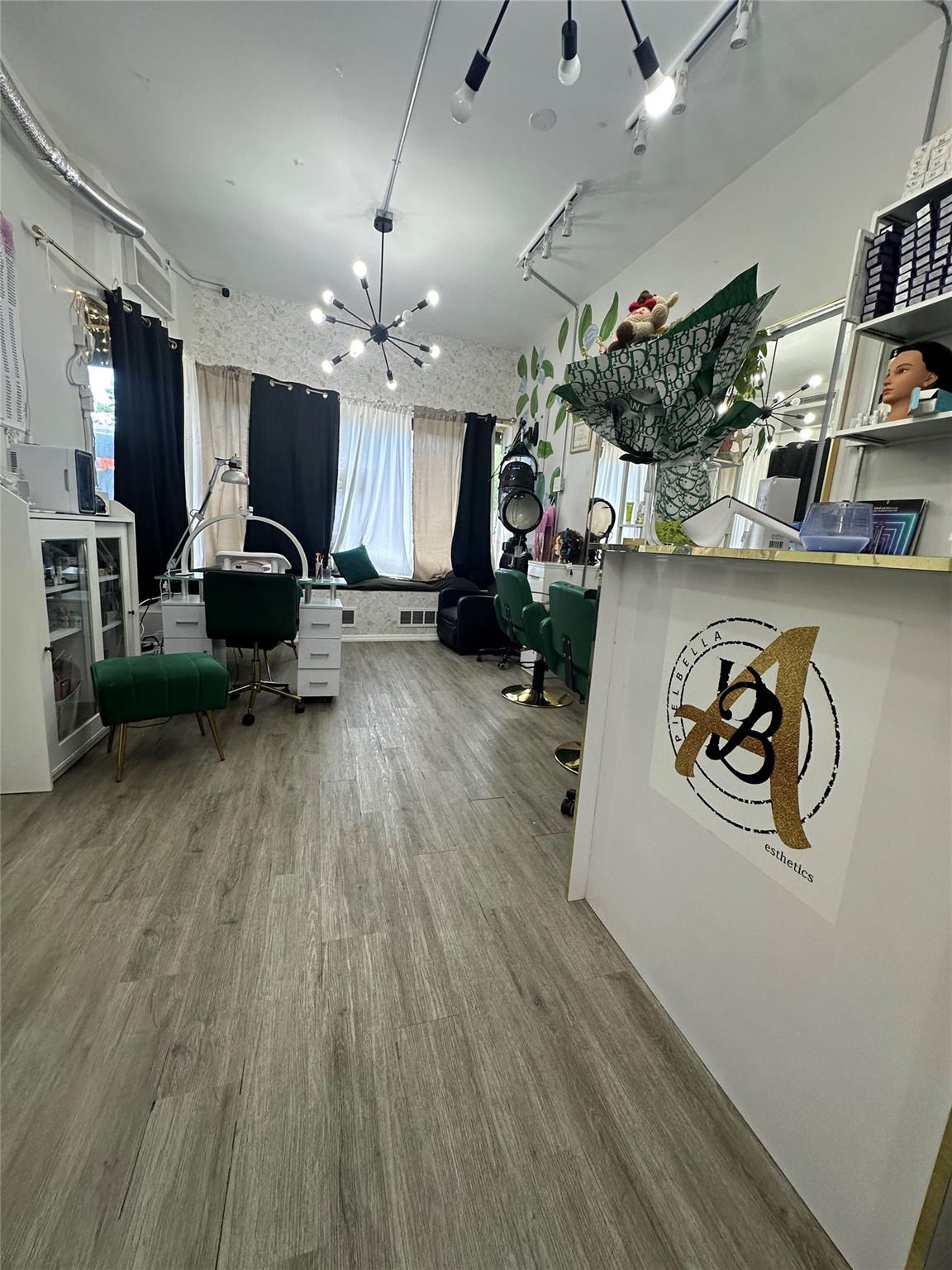 244-08 Jericho Turnpike, Floral Park, NY 11001
