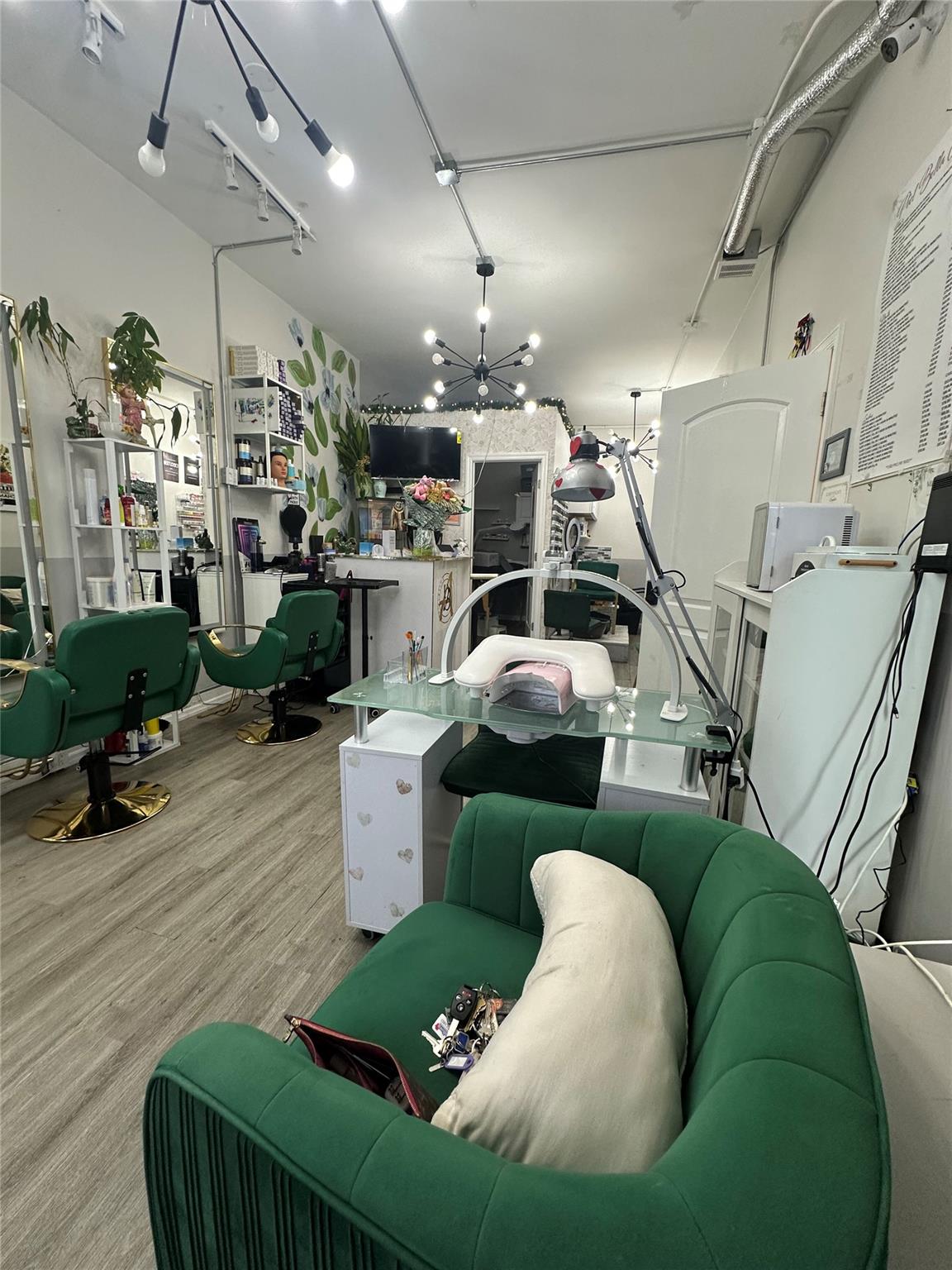 244-08 Jericho Turnpike, Floral Park, NY 11001