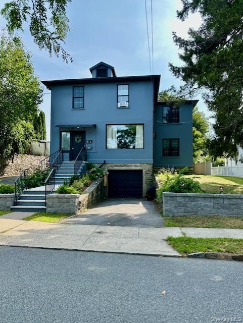 12 Bellew Avenue # Top Floor, Eastchester, NY 10709