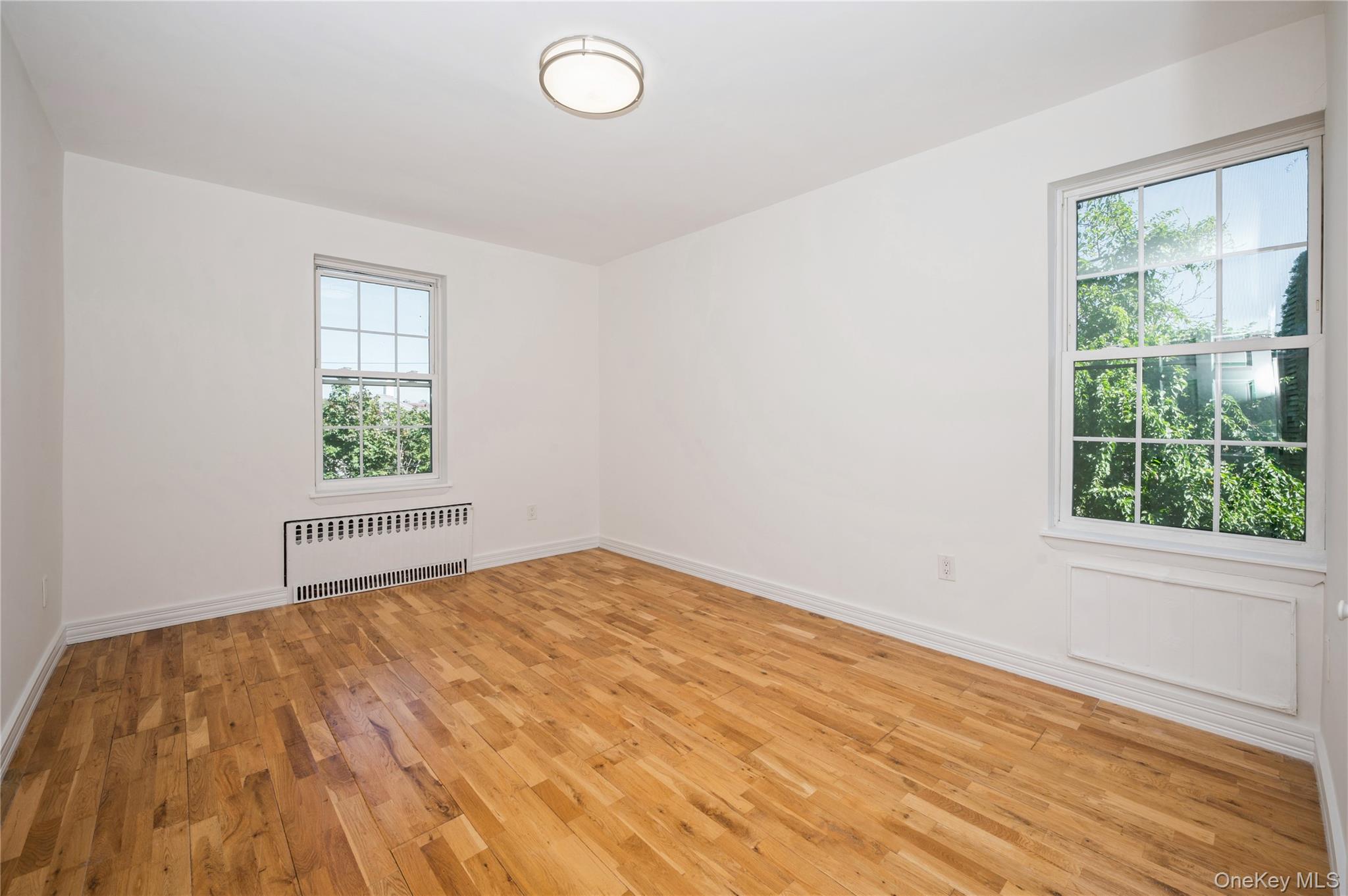 12 Bellew Avenue # Top Floor, Eastchester, NY 10709