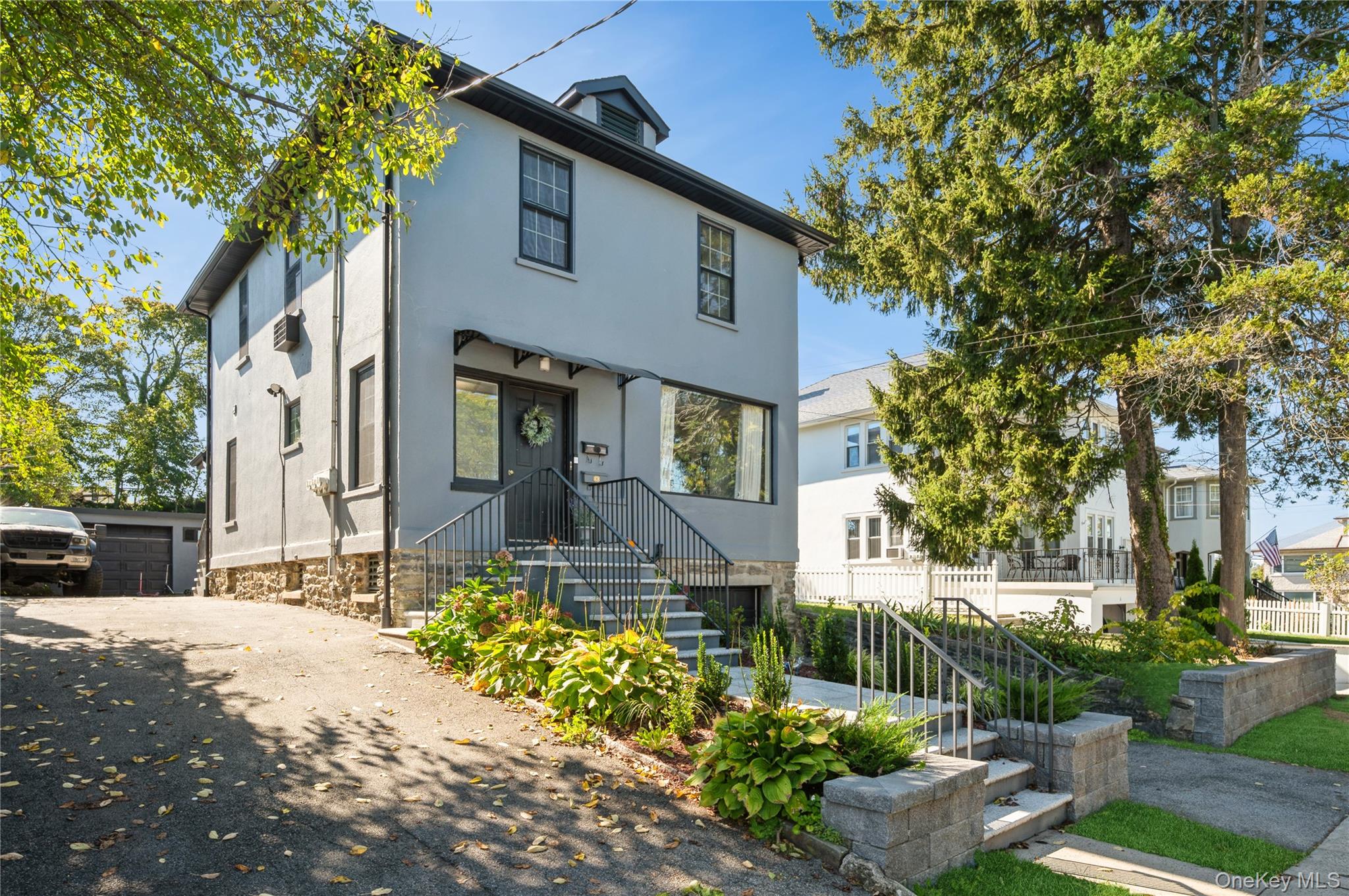 12 Bellew Avenue # Top Floor, Eastchester, NY 10709