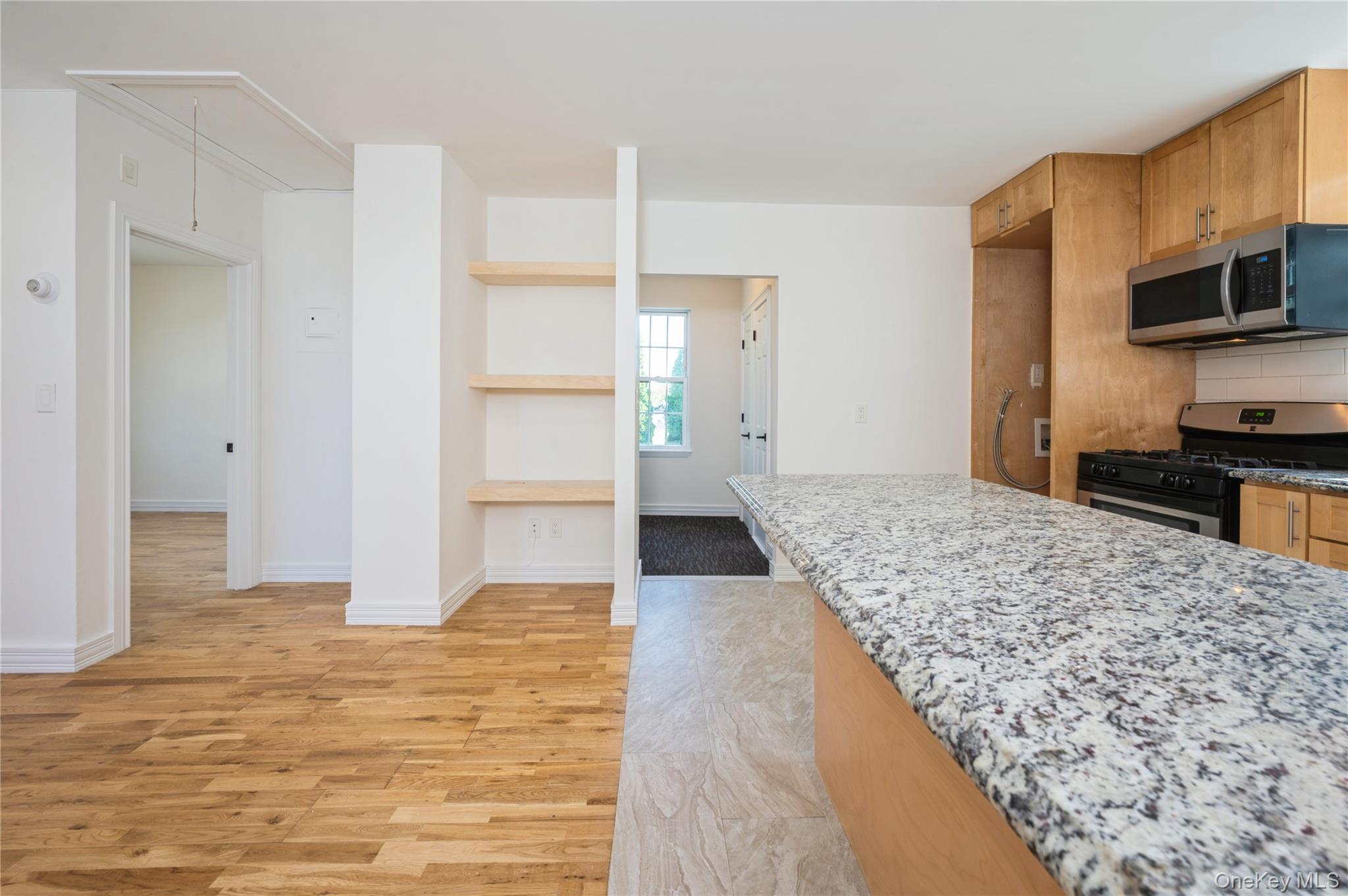 12 Bellew Avenue # Top Floor, Eastchester, NY 10709