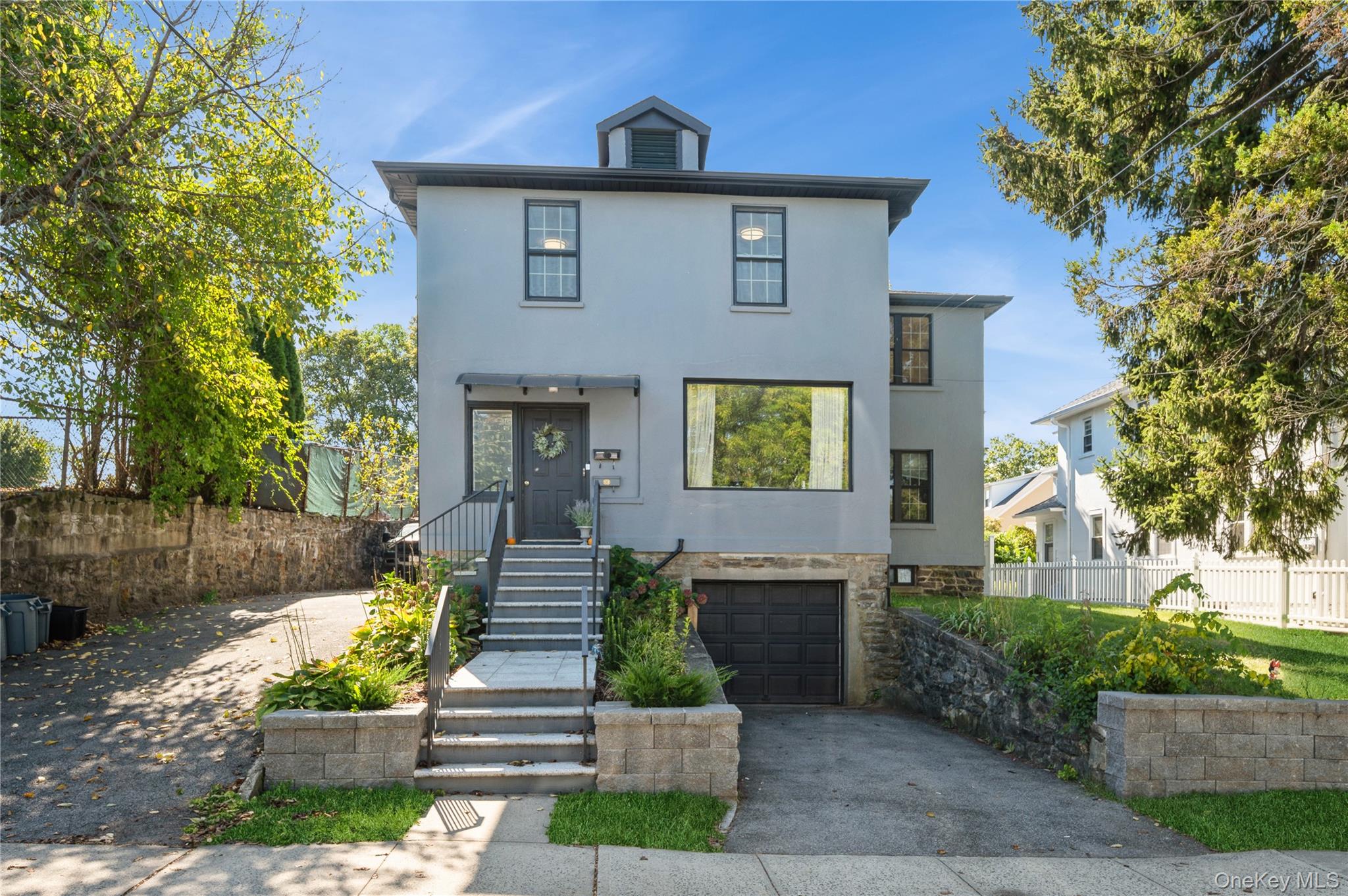 12 Bellew Avenue # Top Floor, Eastchester, NY 10709