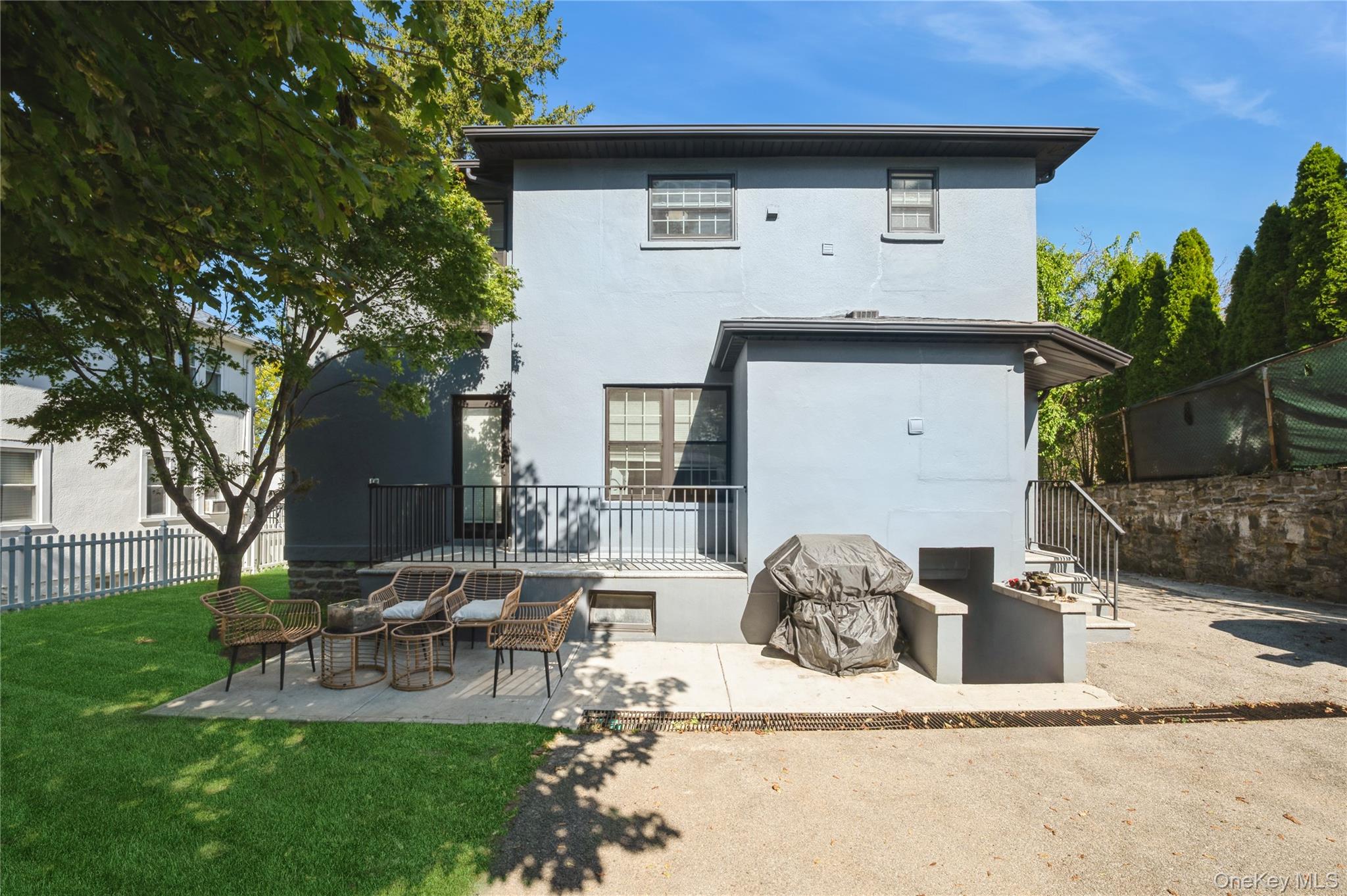 12 Bellew Avenue # Top Floor, Eastchester, NY 10709