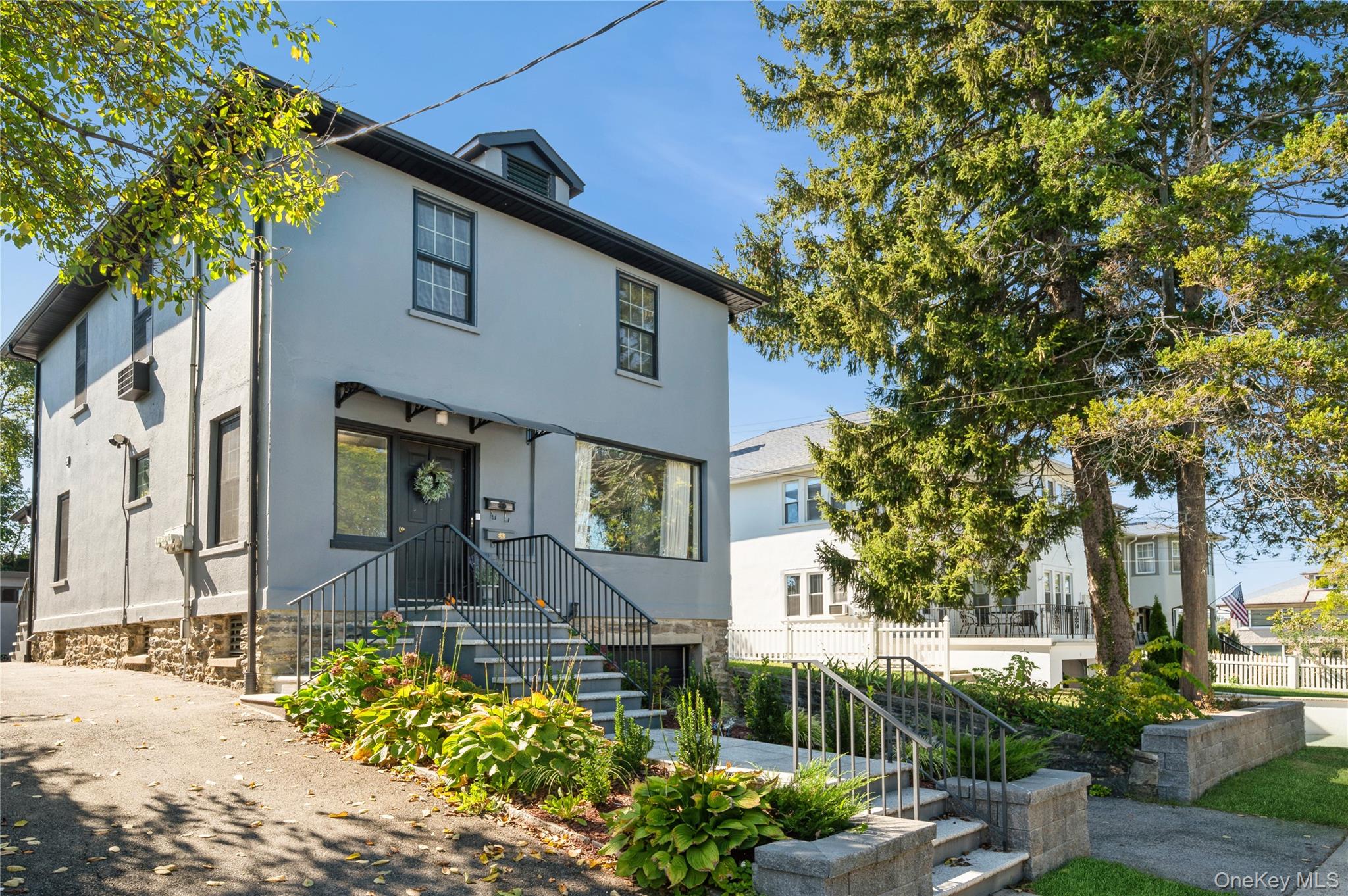 12 Bellew Avenue # Top Floor, Eastchester, NY 10709