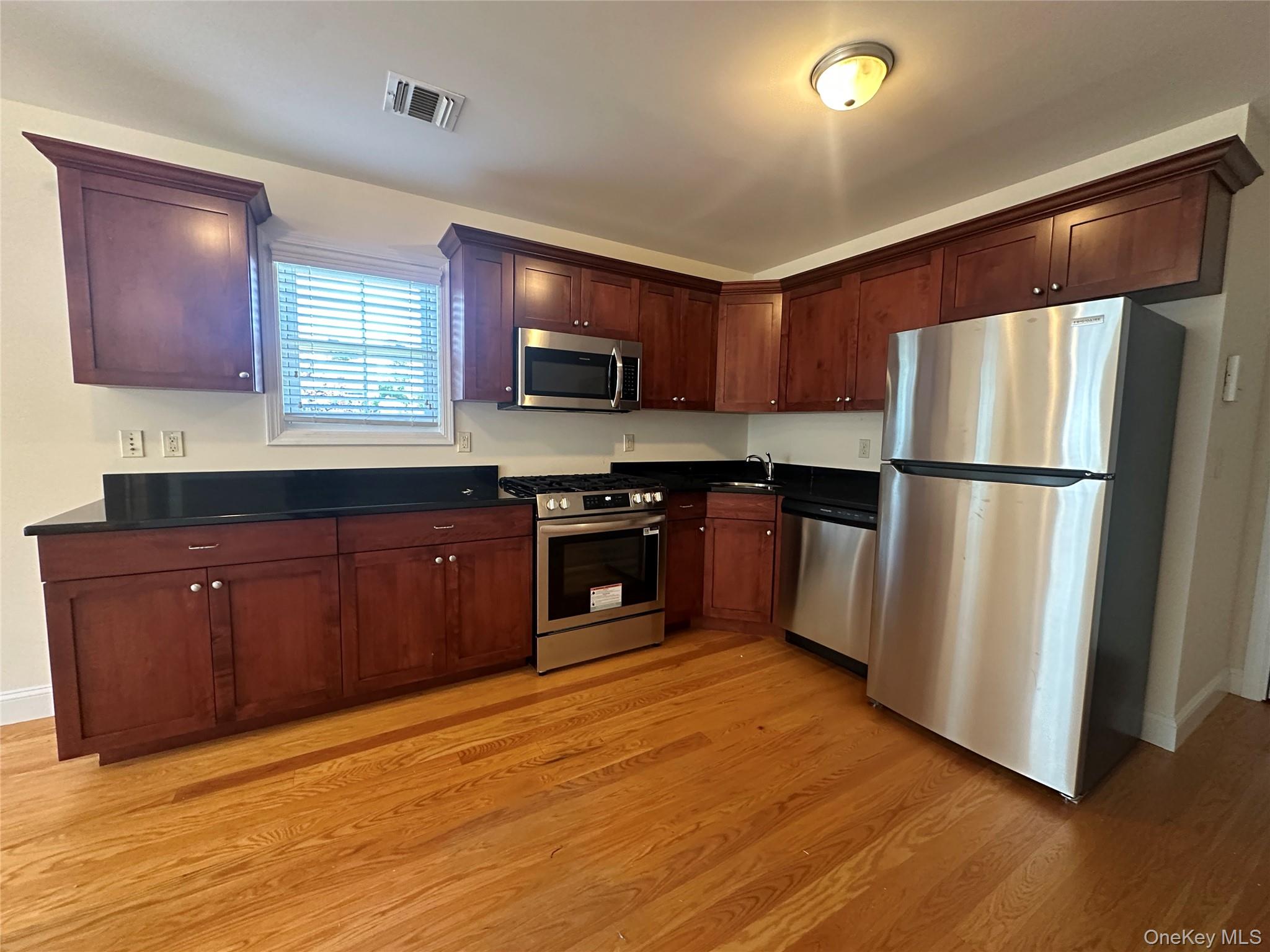 67 W Main Street # 203, Oyster Bay, NY 11771