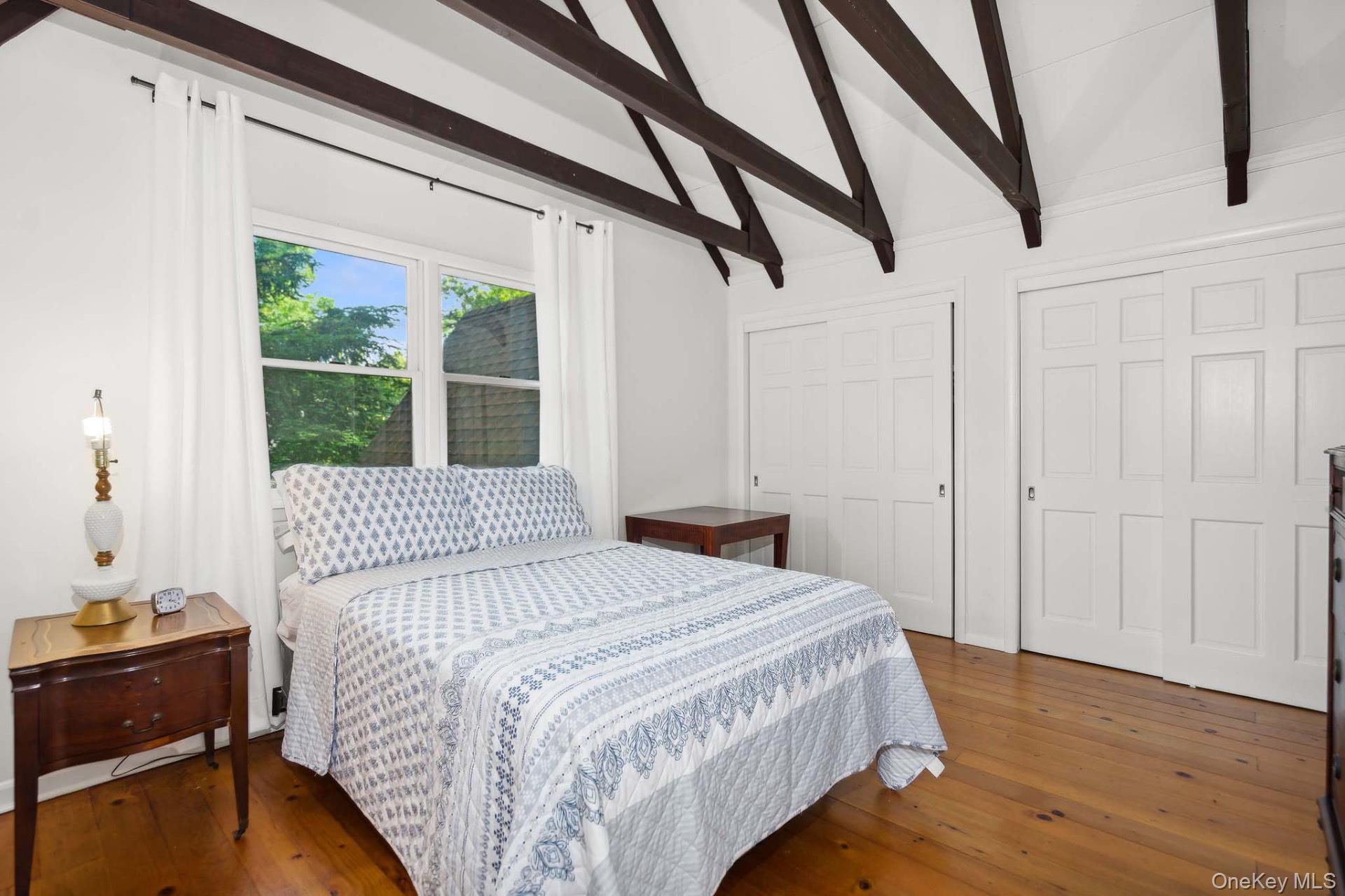 3 Foster Avenue, Hampton Bays, NY 11946