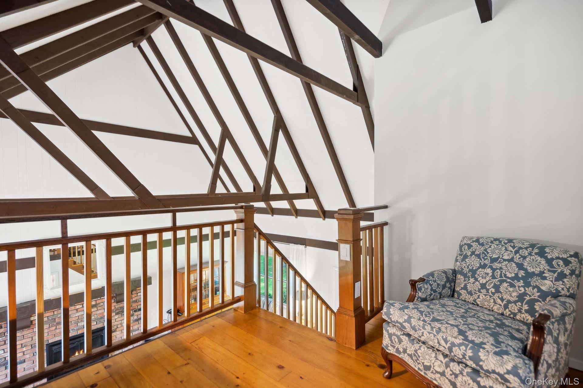 3 Foster Avenue, Hampton Bays, NY 11946