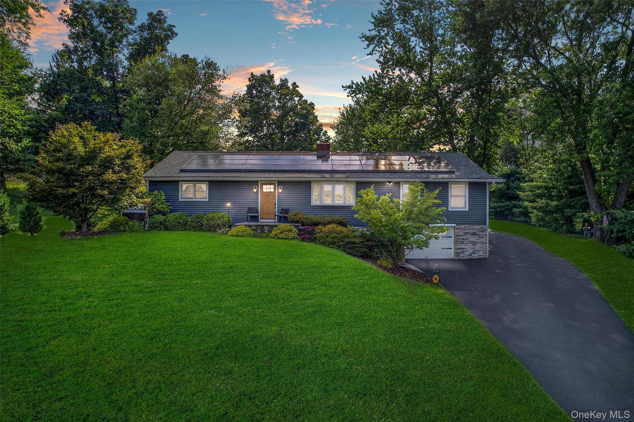 42 Brady Road, Warwick, NY 10990