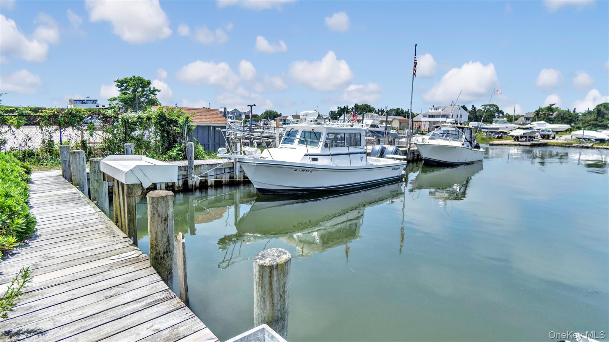 74 Foster Avenue, Hampton Bays, NY 11946