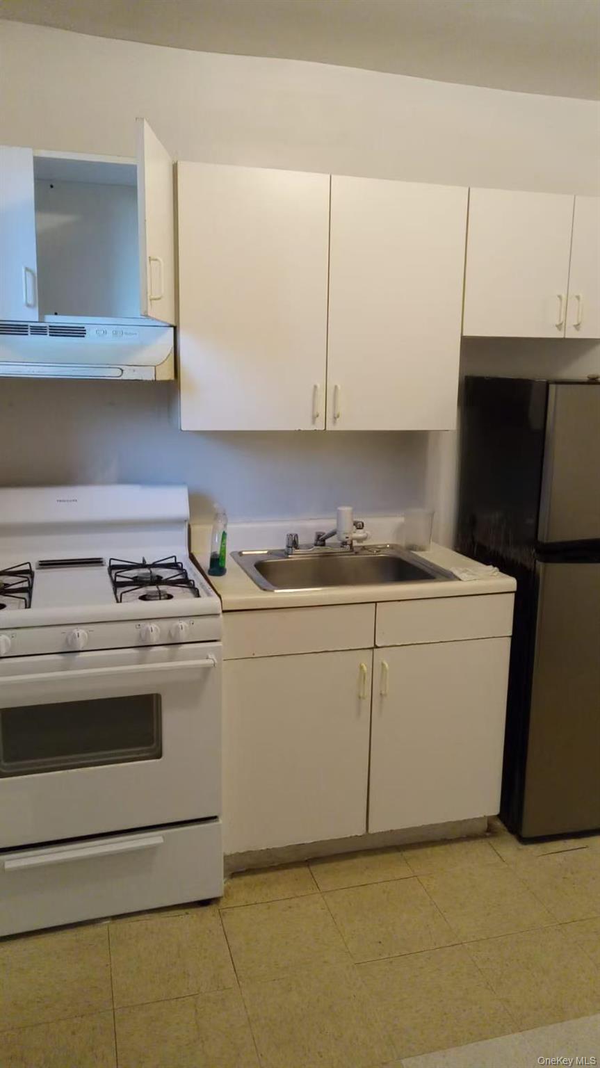 1831 College Point Boulevard, College Point, NY 11356