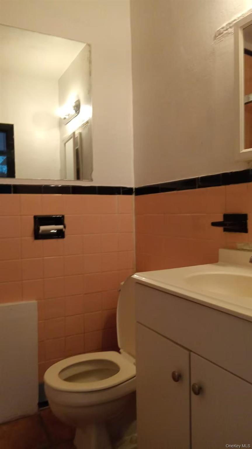 1831 College Point Boulevard, College Point, NY 11356