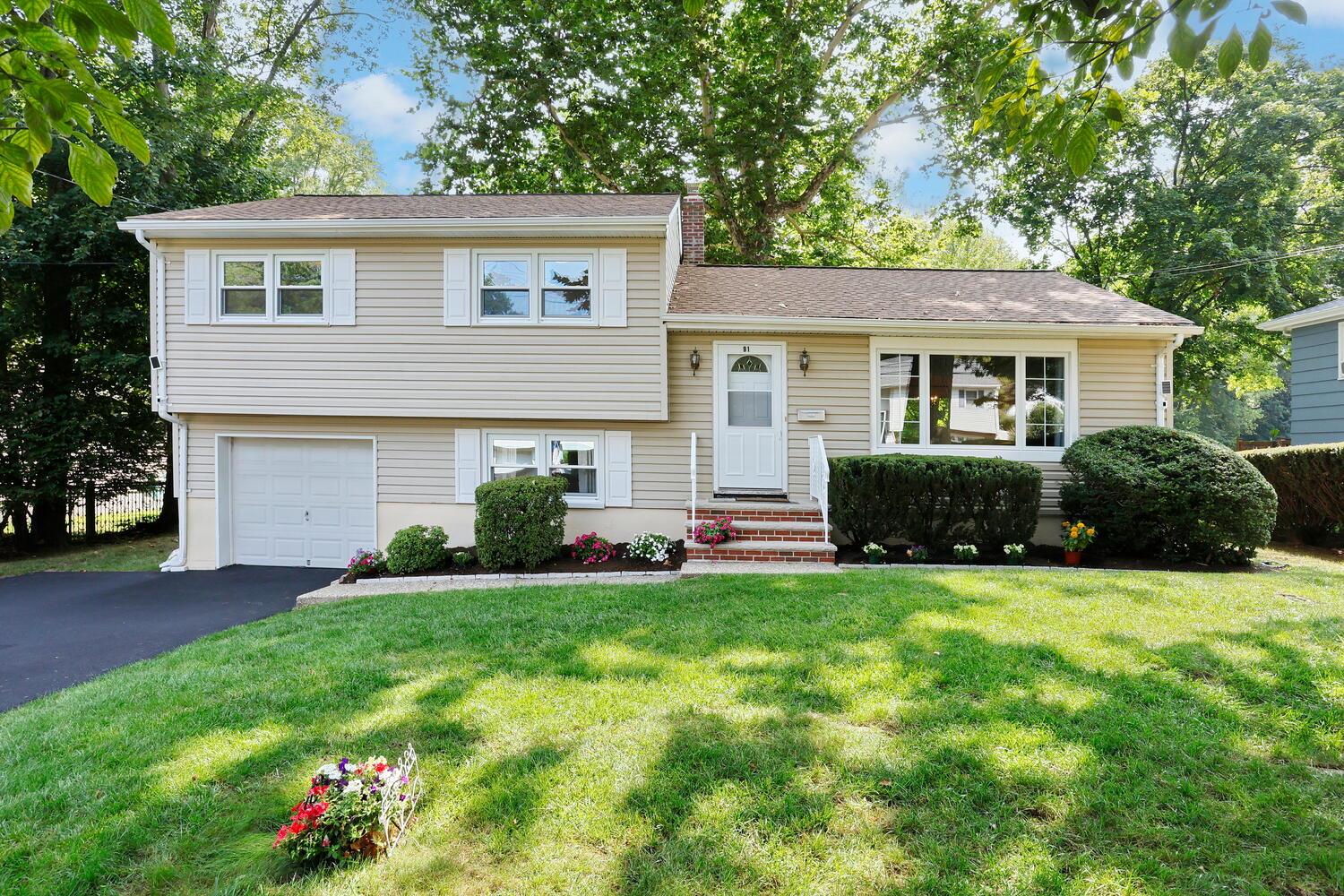 91 Campbell Avenue, Tappan, NY 10983