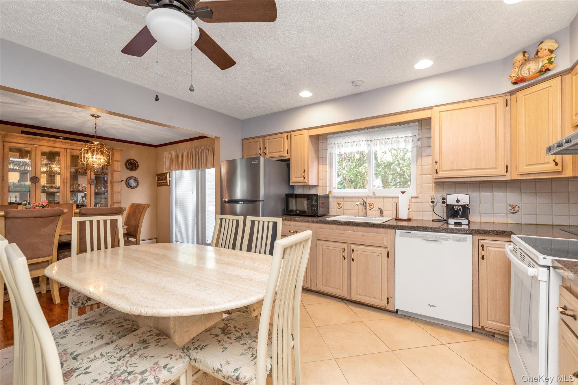 2005 Abbot Avenue, Merrick, NY 11566