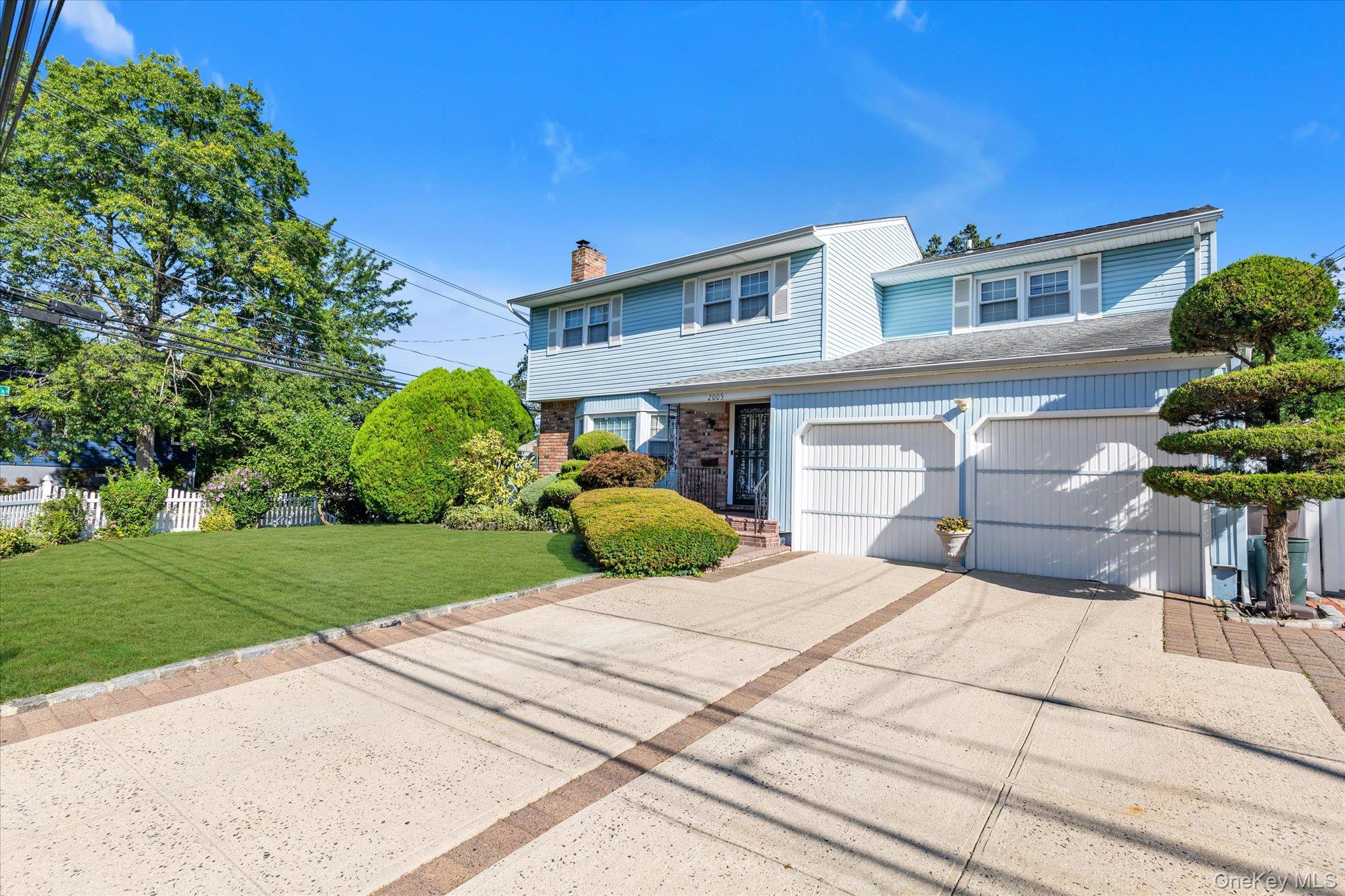 2005 Abbot Avenue, Merrick, NY 11566