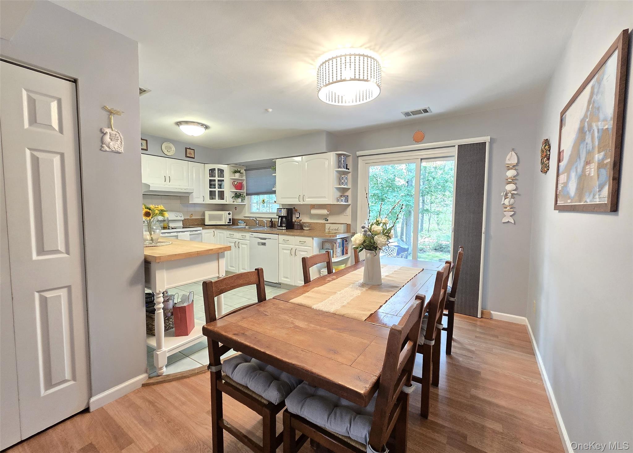 17 Penn Commons, Yaphank, NY 11980