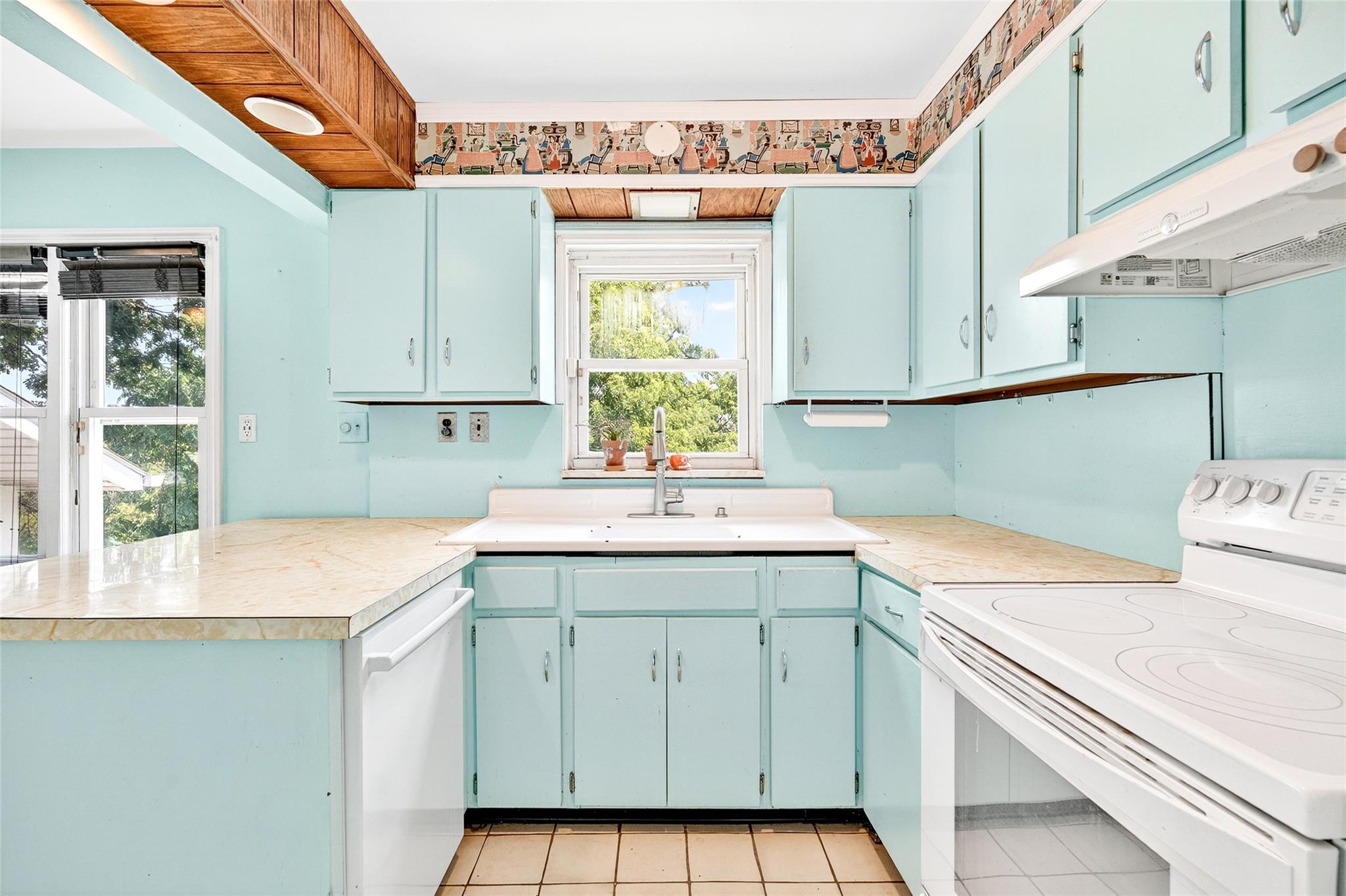 81 Lincoln Avenue, Yonkers, NY 10704